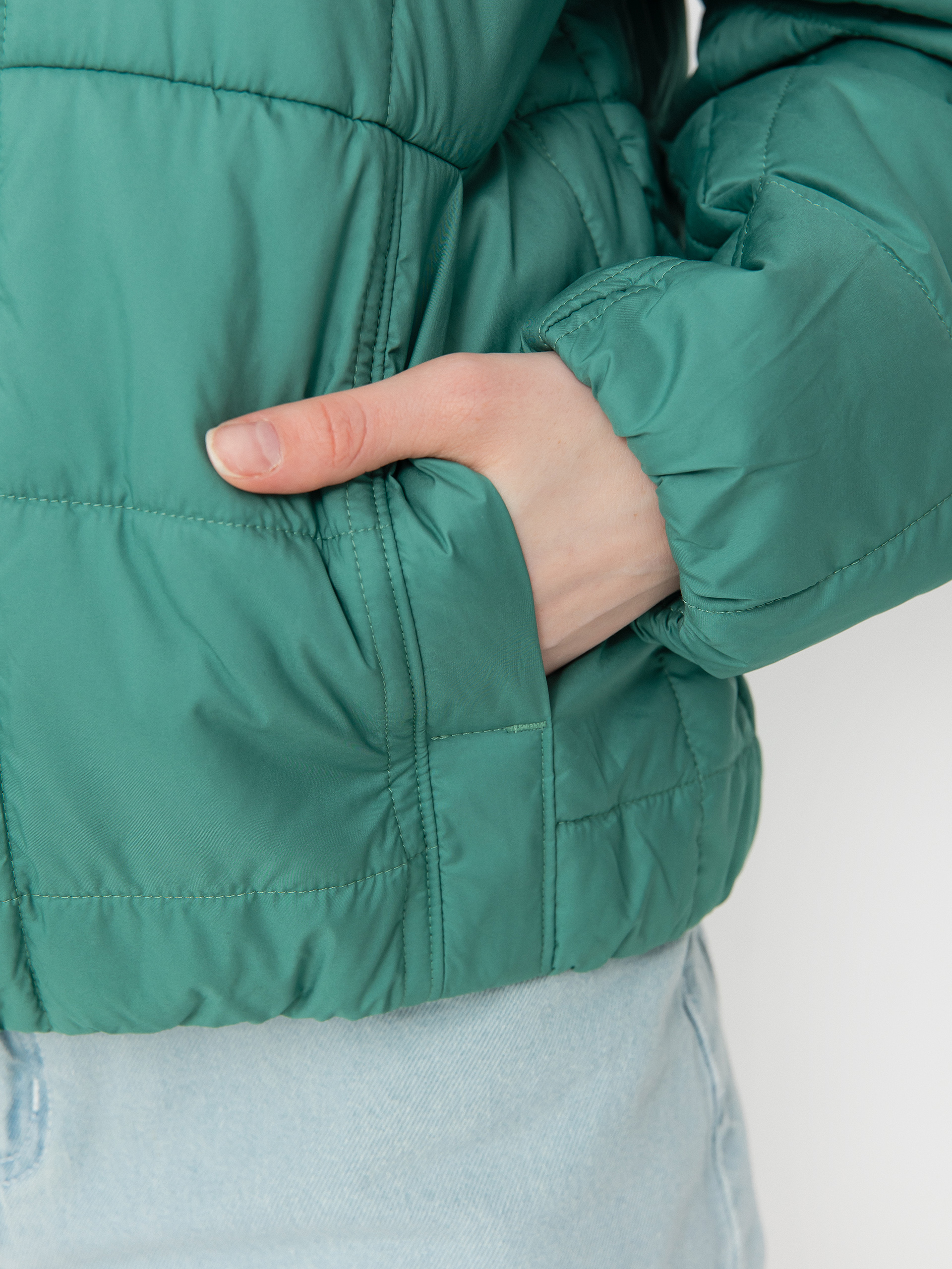 Mikina s kapucňou Patagonia Light Gust HD Wmn (heartleaf green)