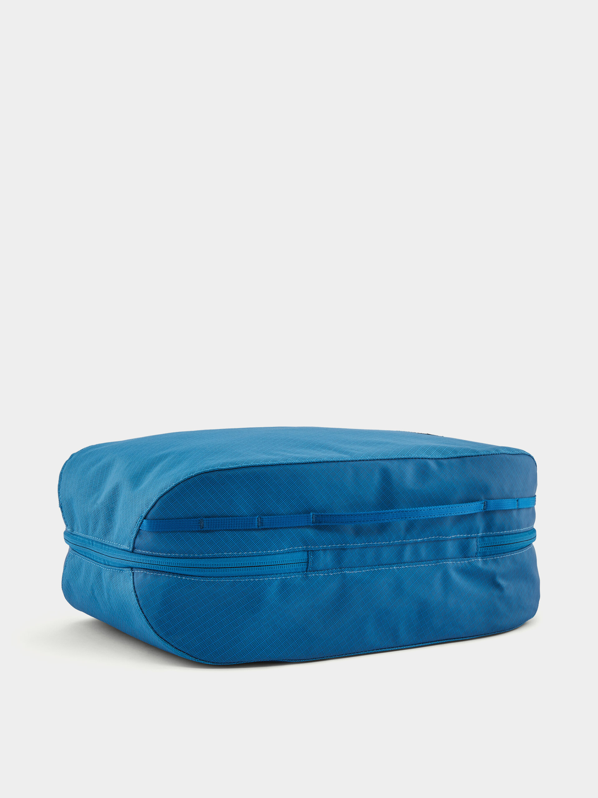 Kosmetická taška Patagonia Black Hole Cube 14L (endless blue)