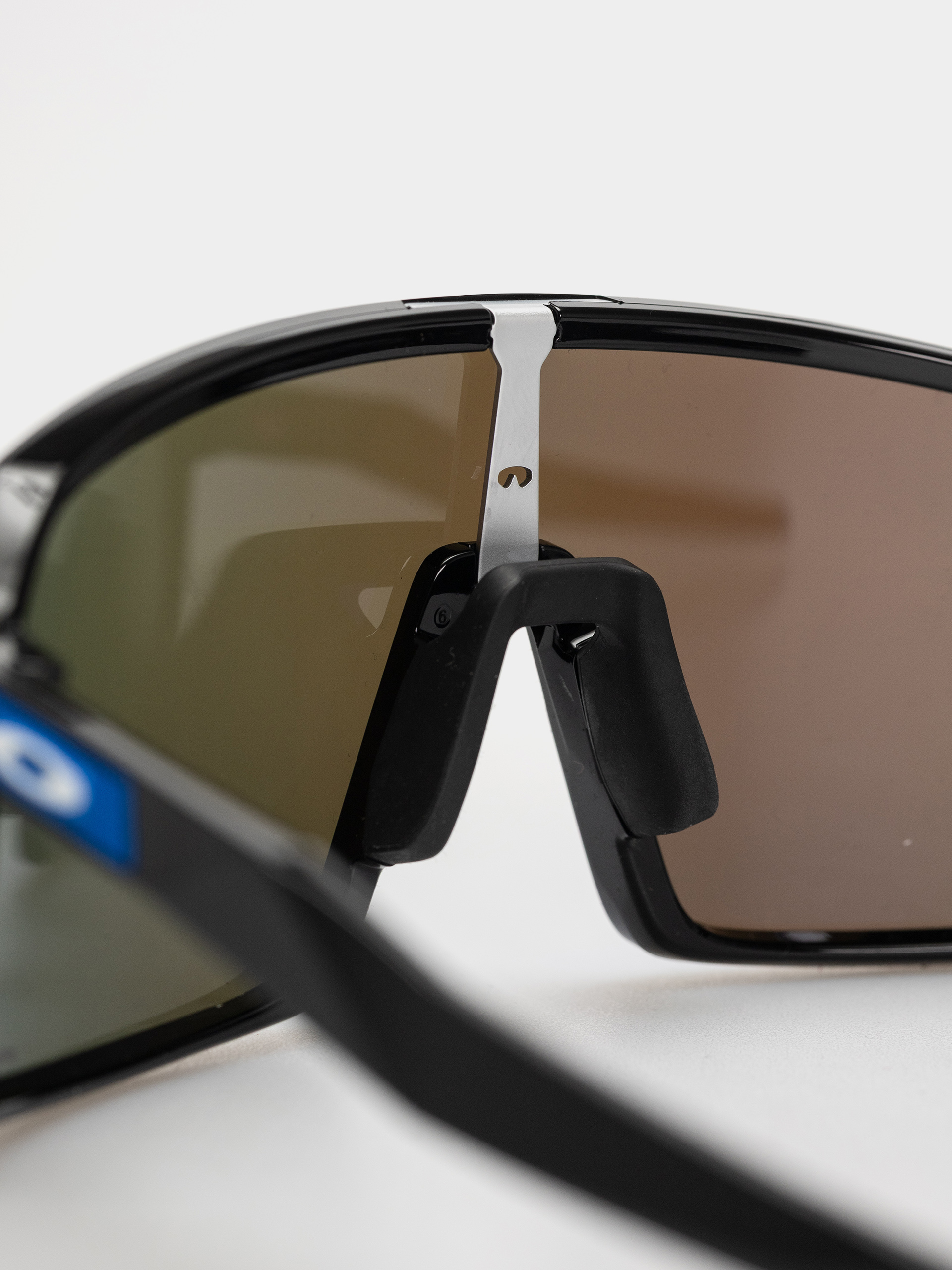 Slnečné okuliare Oakley Sutro (polished black/prizm sapphire)