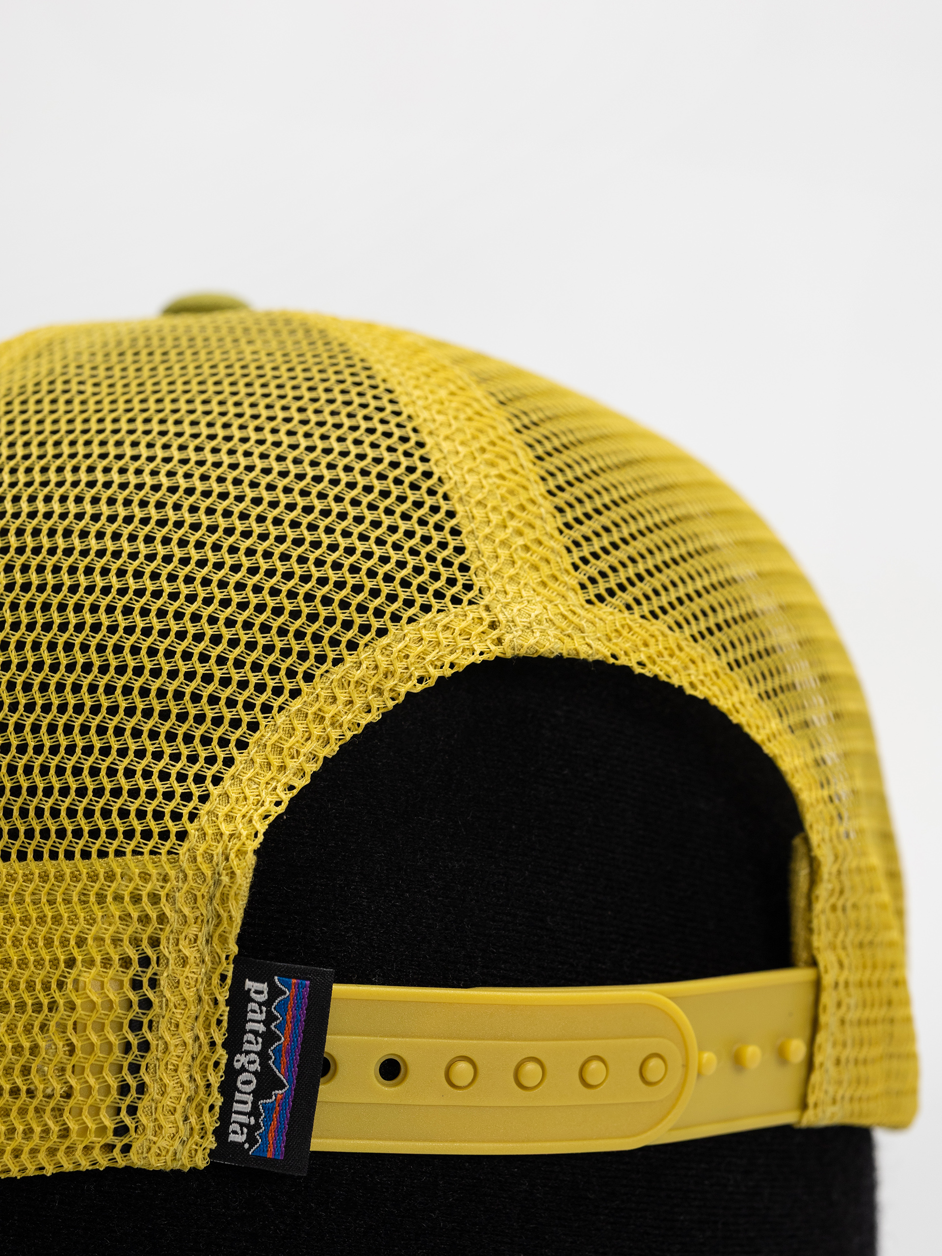 Šiltovka Patagonia P 6 Logo Trucker (graze green)