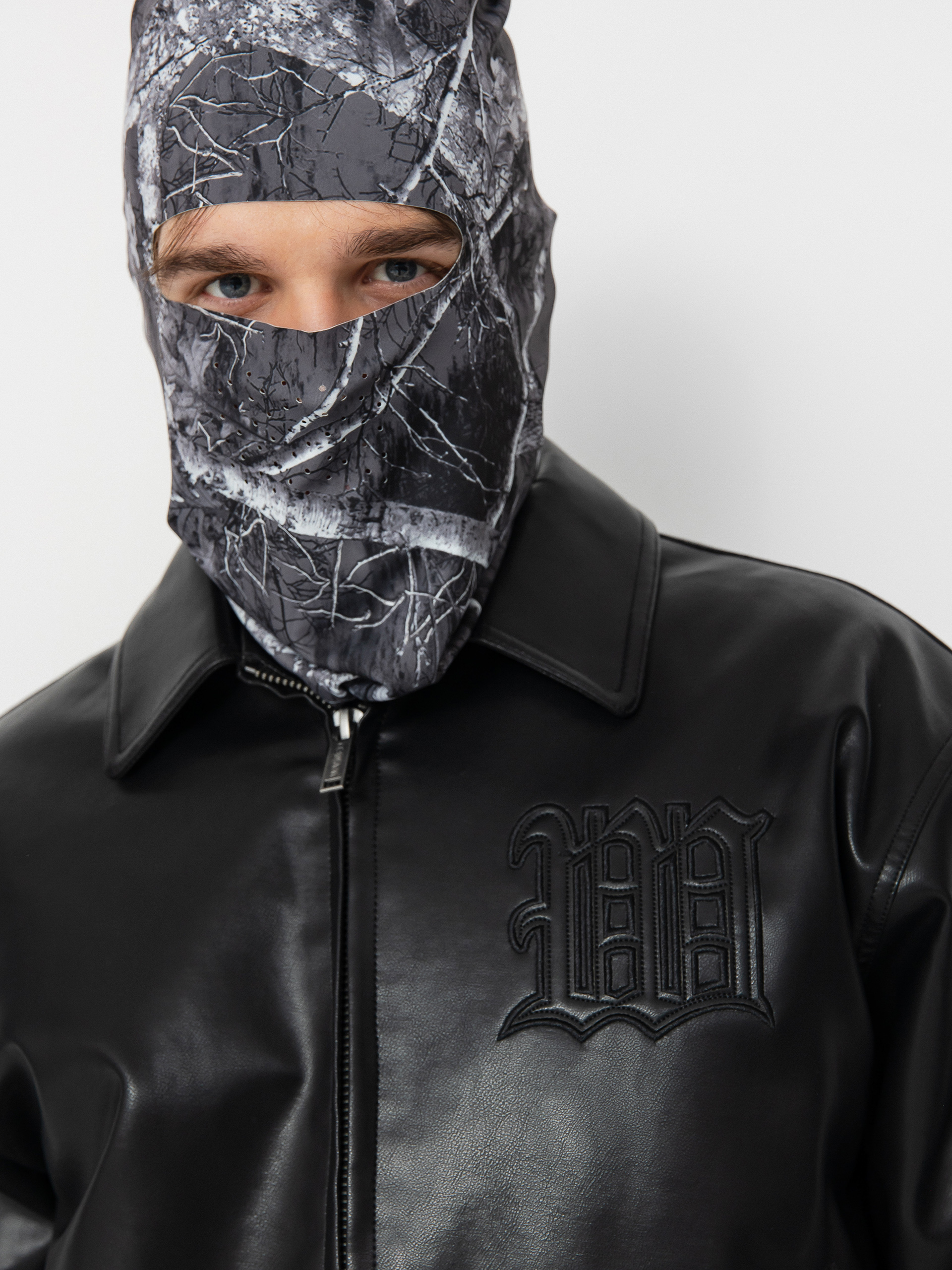 Bunda Wasted Paris Kingdom Curve Varsity (black)