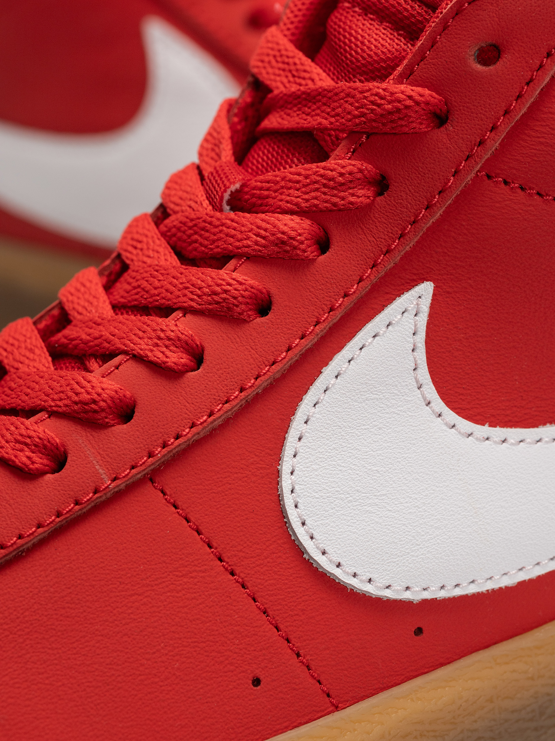 Topánky Nike SB Zoom Blazer Mid (university red/white white)