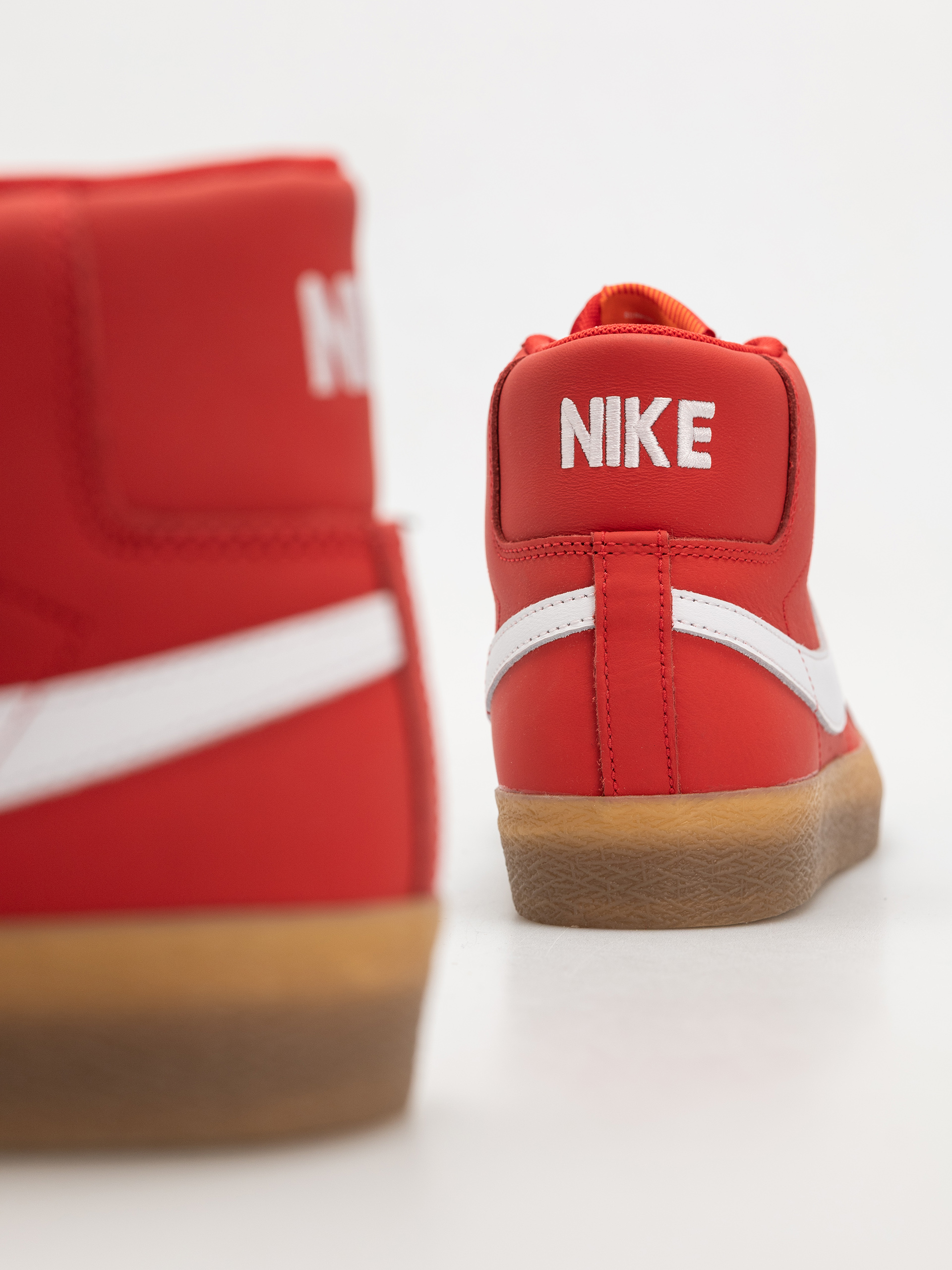 Topánky Nike SB Zoom Blazer Mid (university red/white white)