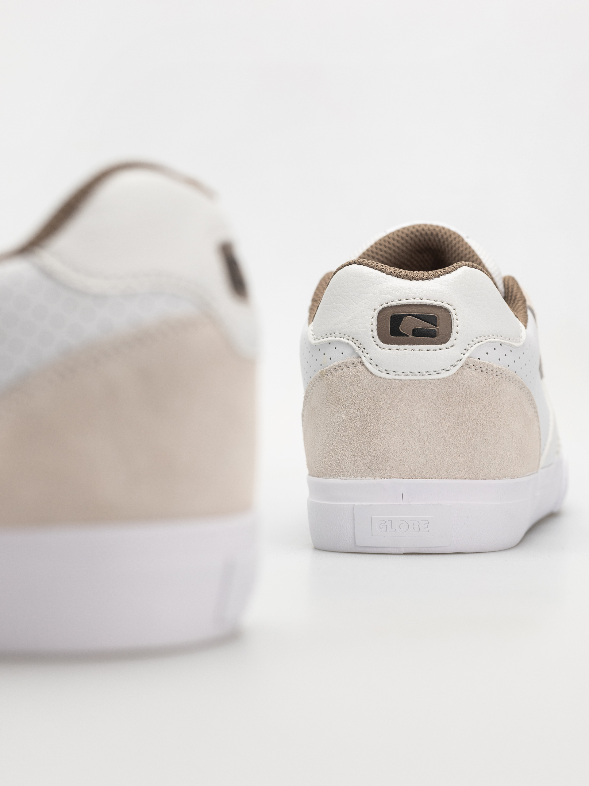 Topánky Globe Encore 2 (white dip)