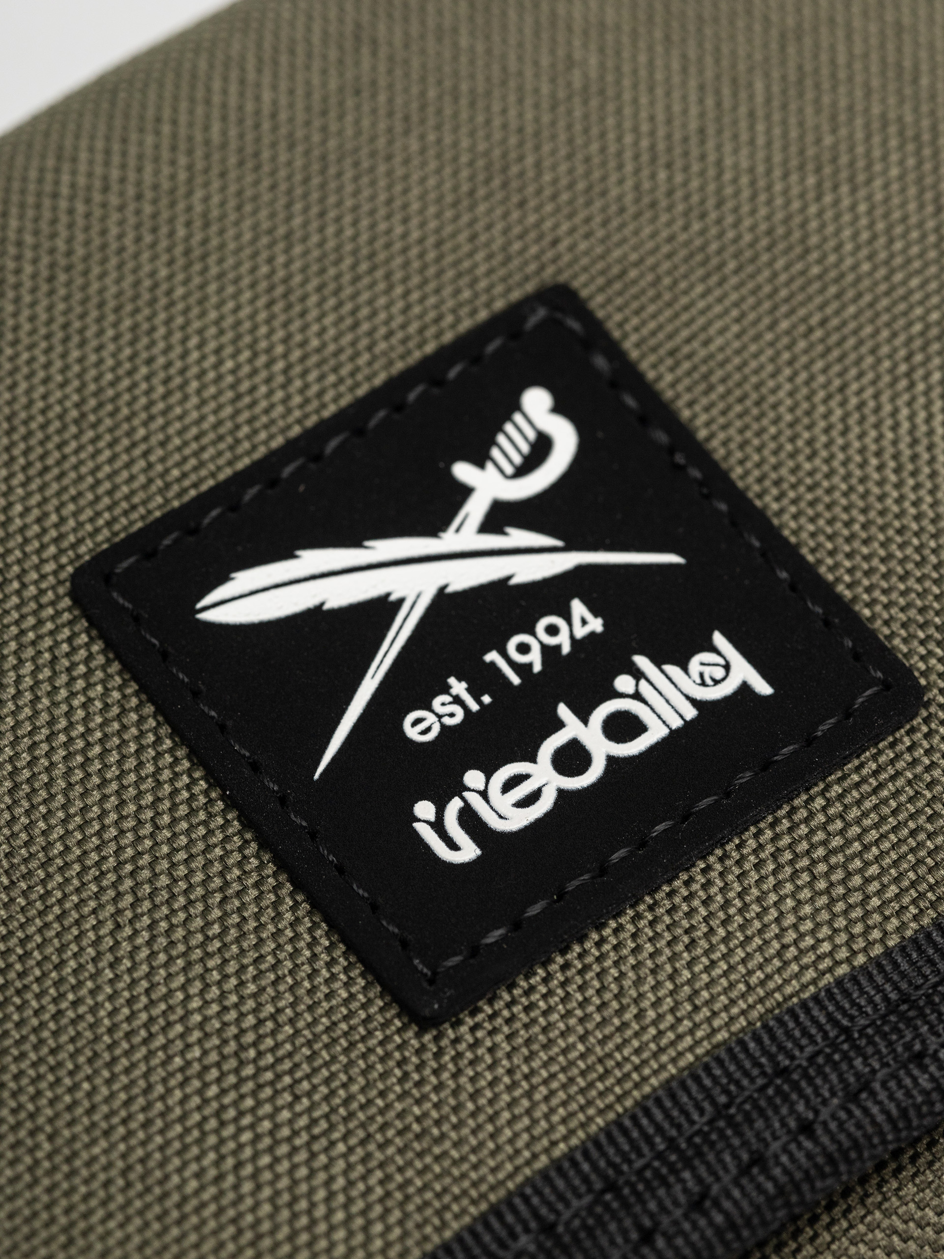 Peňaženka Iriedaily Millenio (olive)