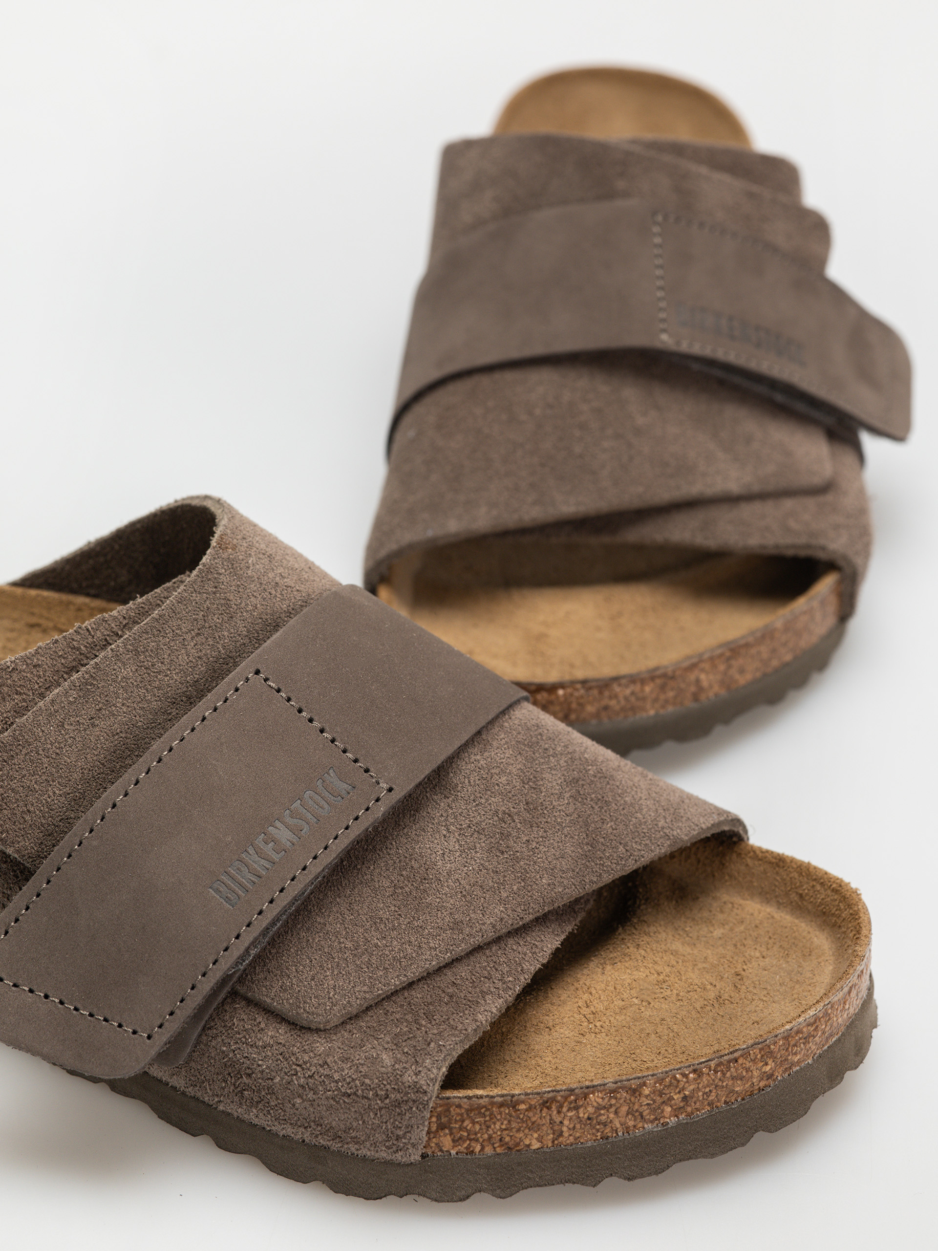 Šľapky Birkenstock Kyoto Nubuck Suede Leather Regular (concrete gray)