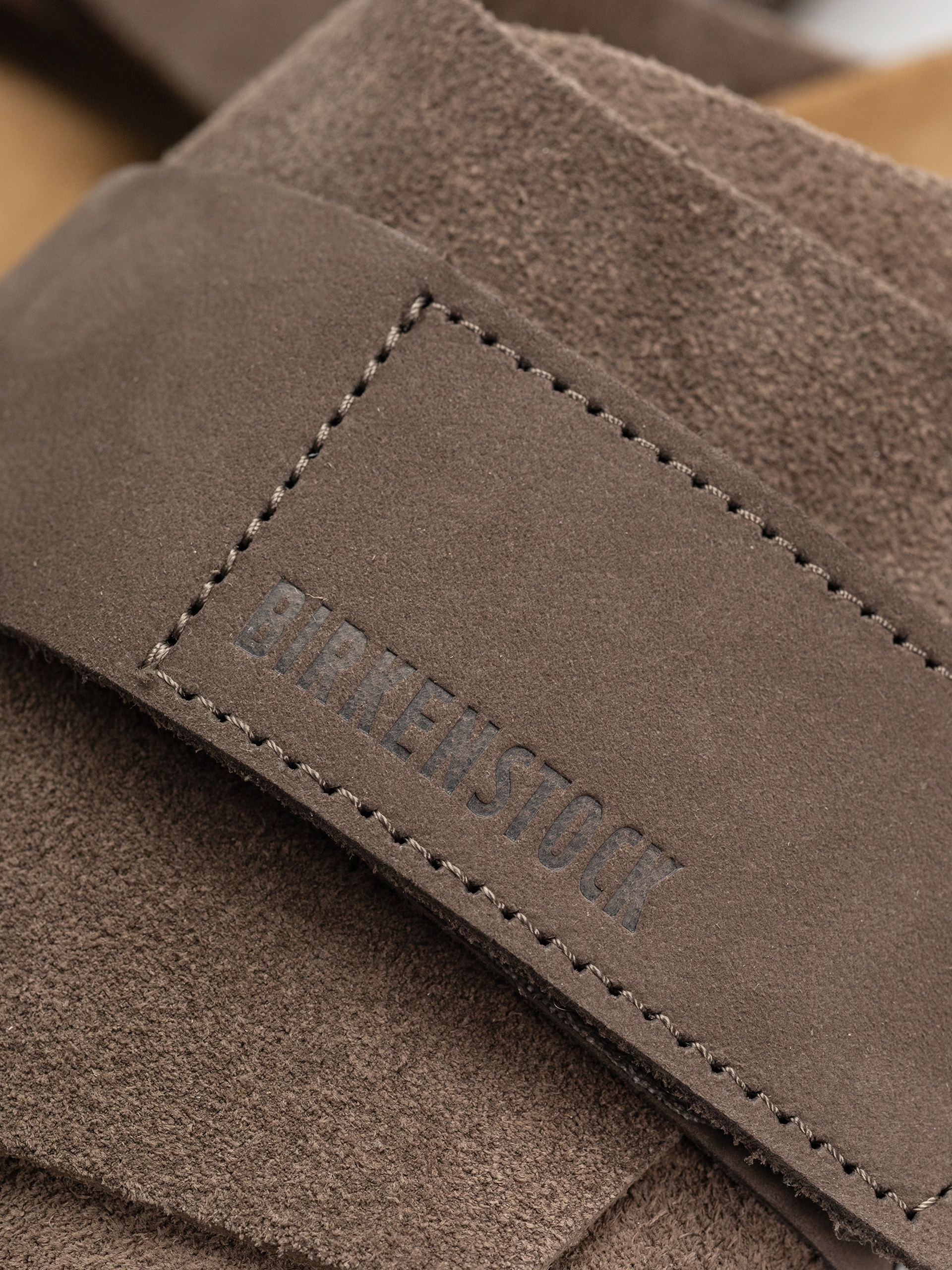 Šľapky Birkenstock Kyoto Nubuck Suede Leather Regular (concrete gray)