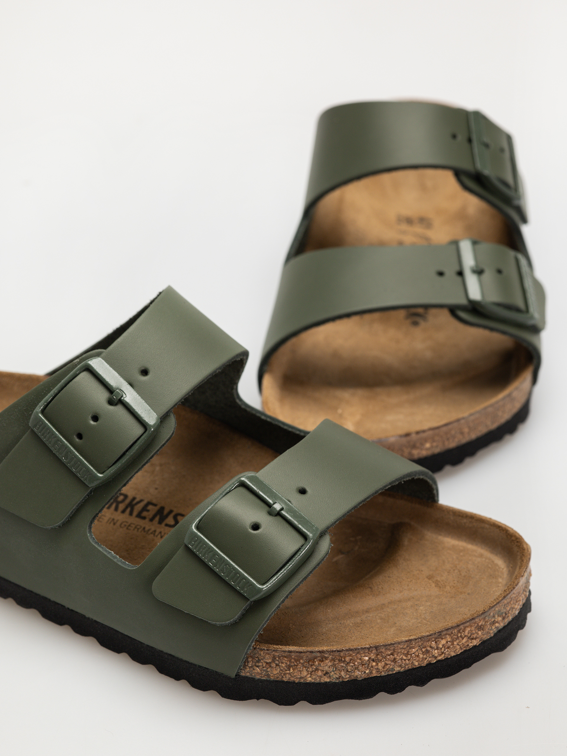 Šľapky Birkenstock Arizona Natural Leather Regular (thyme)