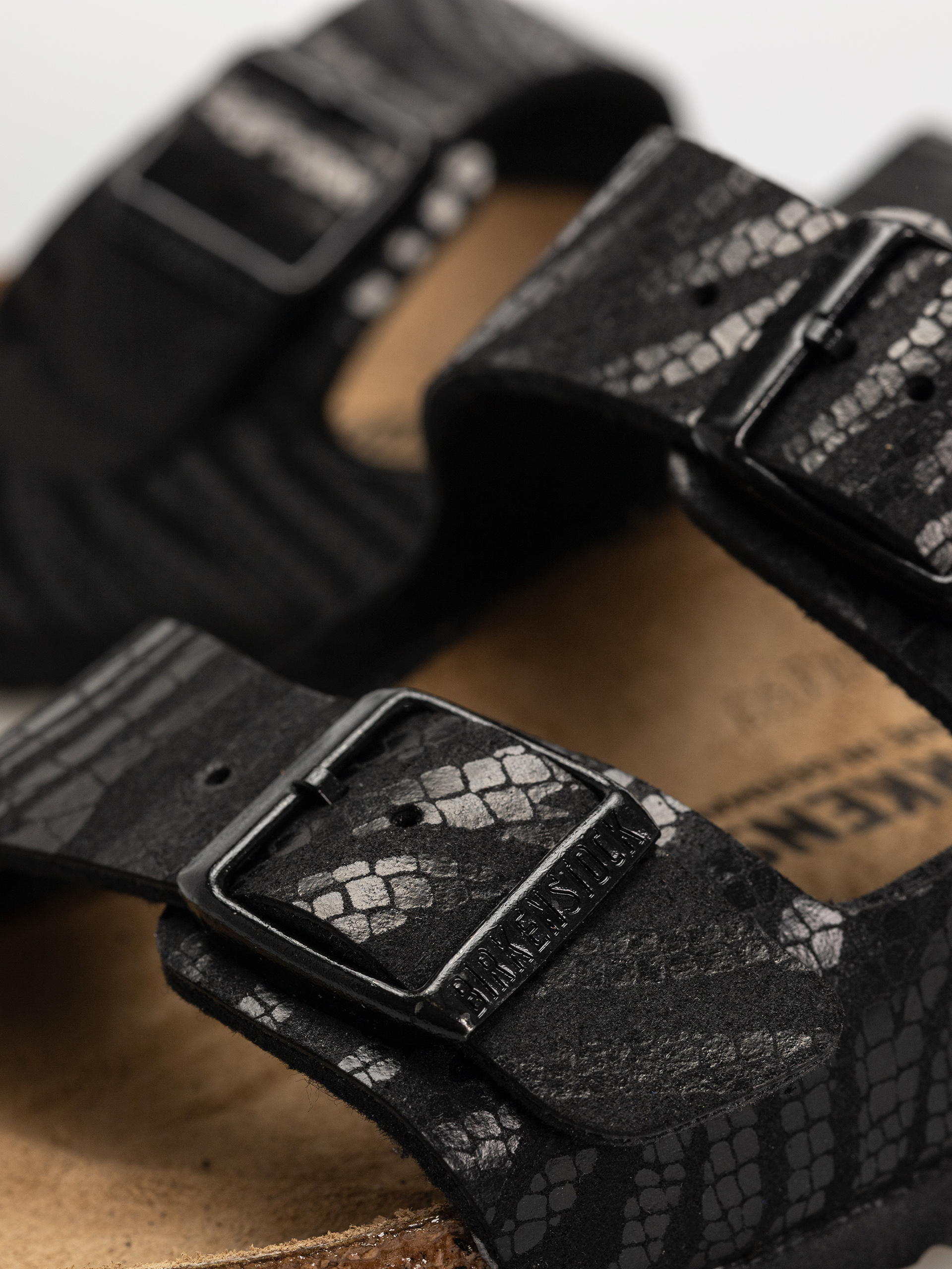 Šľapky Birkenstock Arizona Animal Print Narrow Wmn (zebra black)