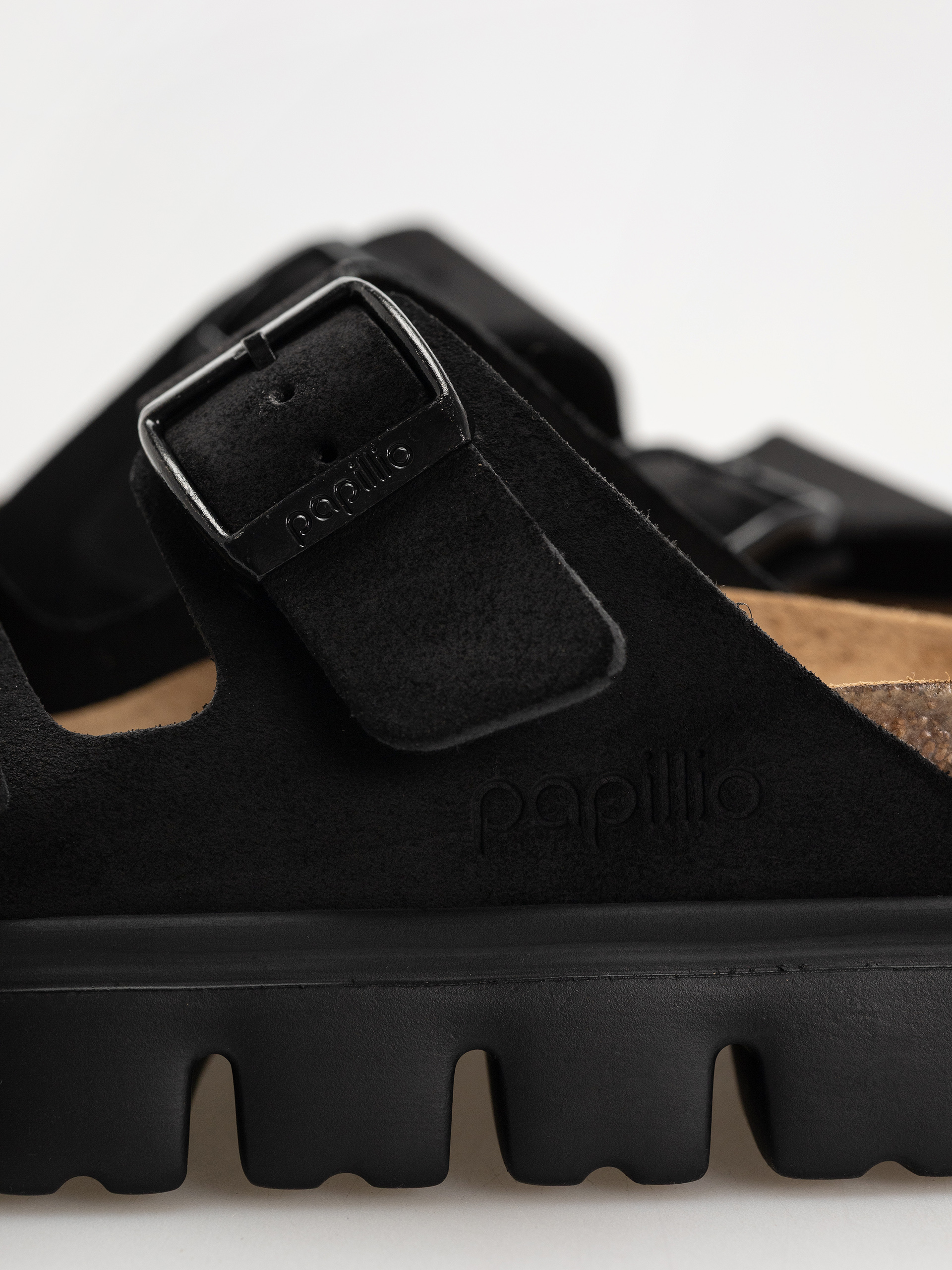 Šľapky Birkenstock Arizona Chunky Suede Narrow Wmn (black/black)