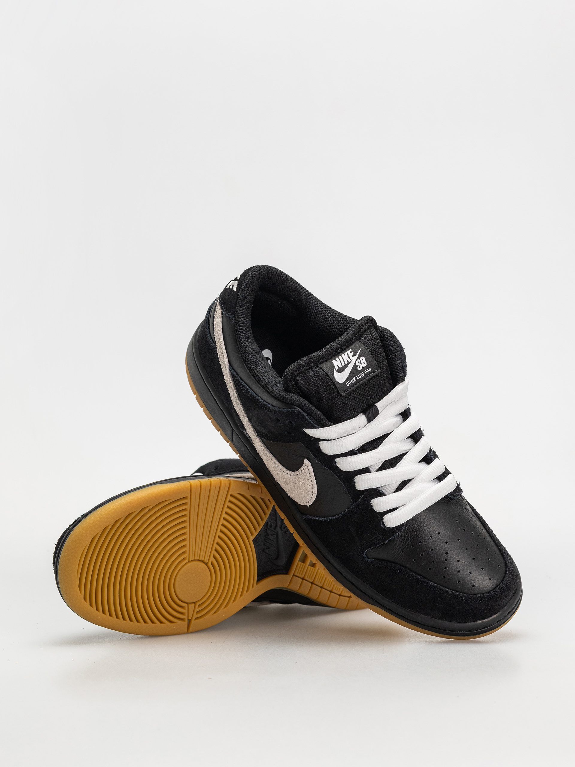 Topánky Nike SB Dunk Low Pro (black/white black gum light brown)