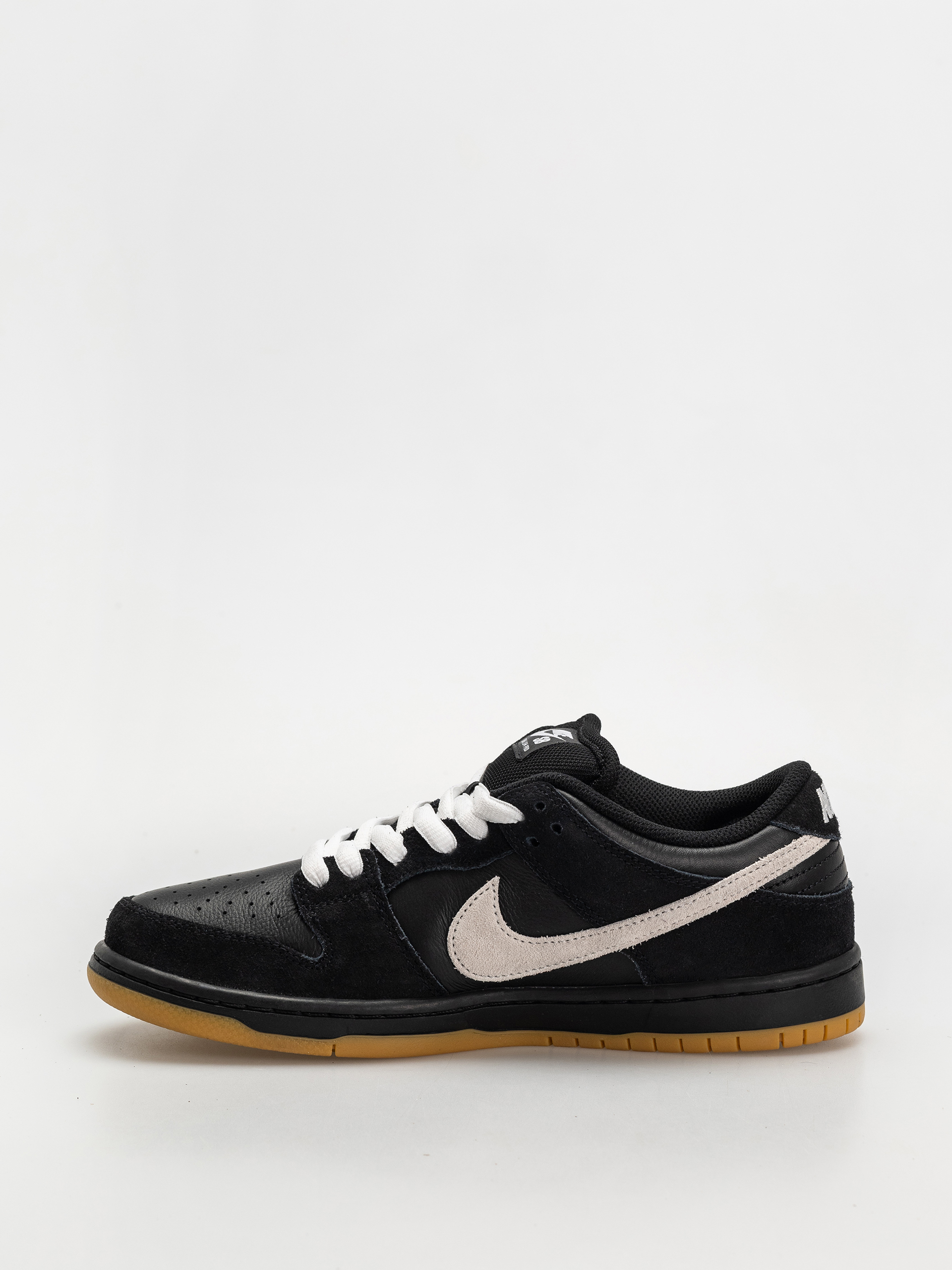 Topánky Nike SB Dunk Low Pro (black/white black gum light brown)