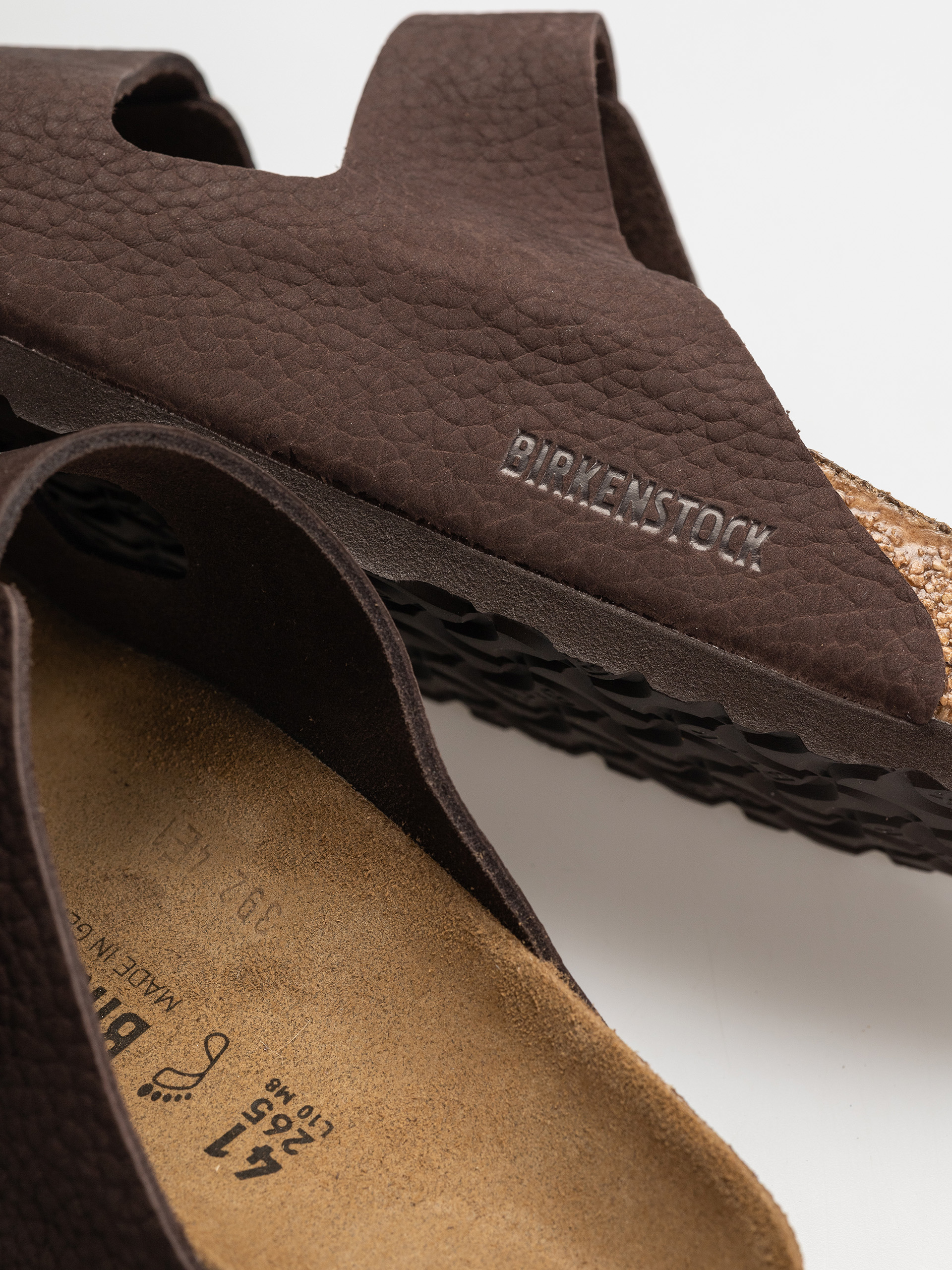 Šľapky Birkenstock Arizona Nubuck Leather Regular (desert buck roast)