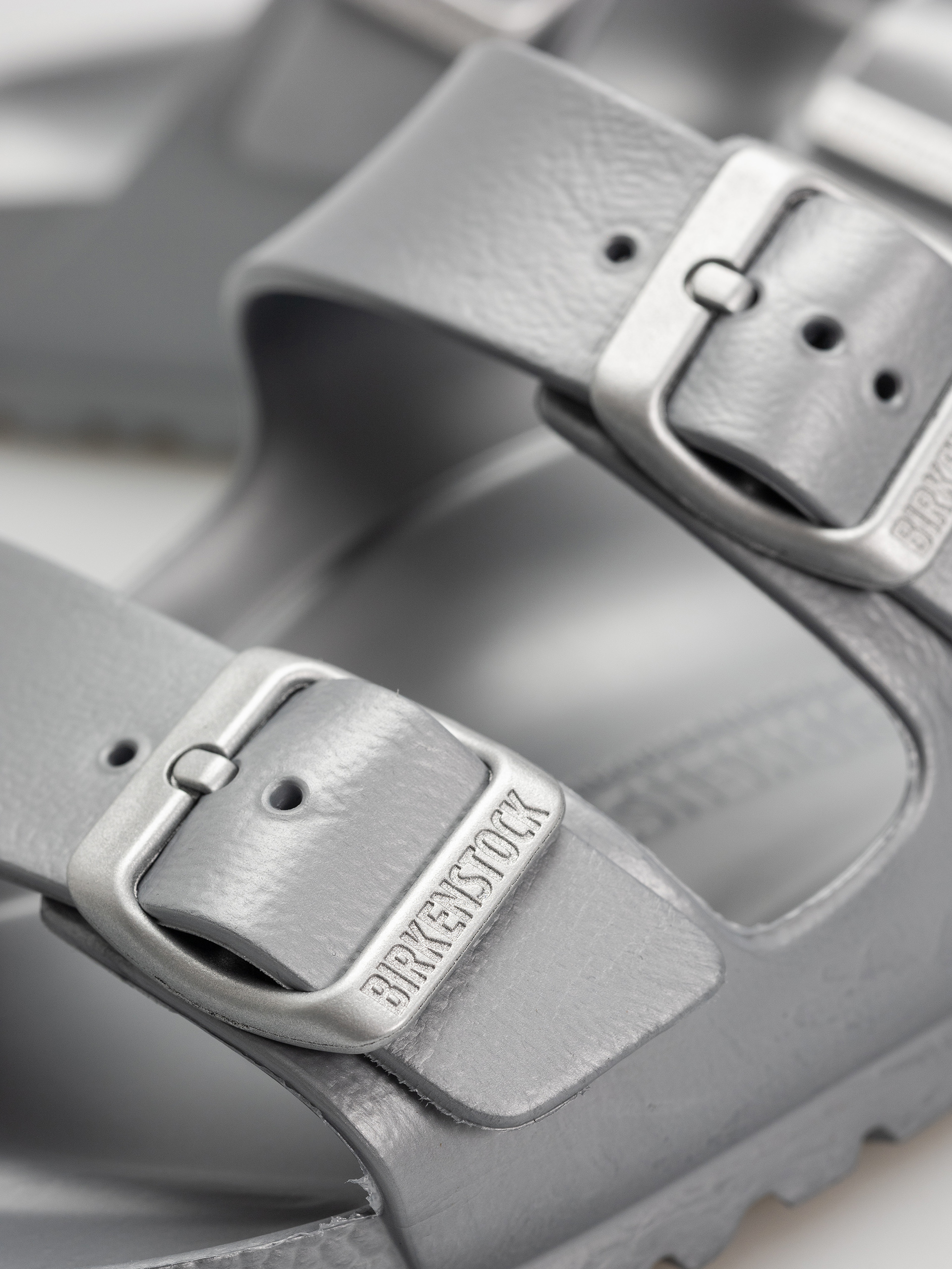 Šľapky Birkenstock Arizona EVA Narrow Wmn (metallic silver)