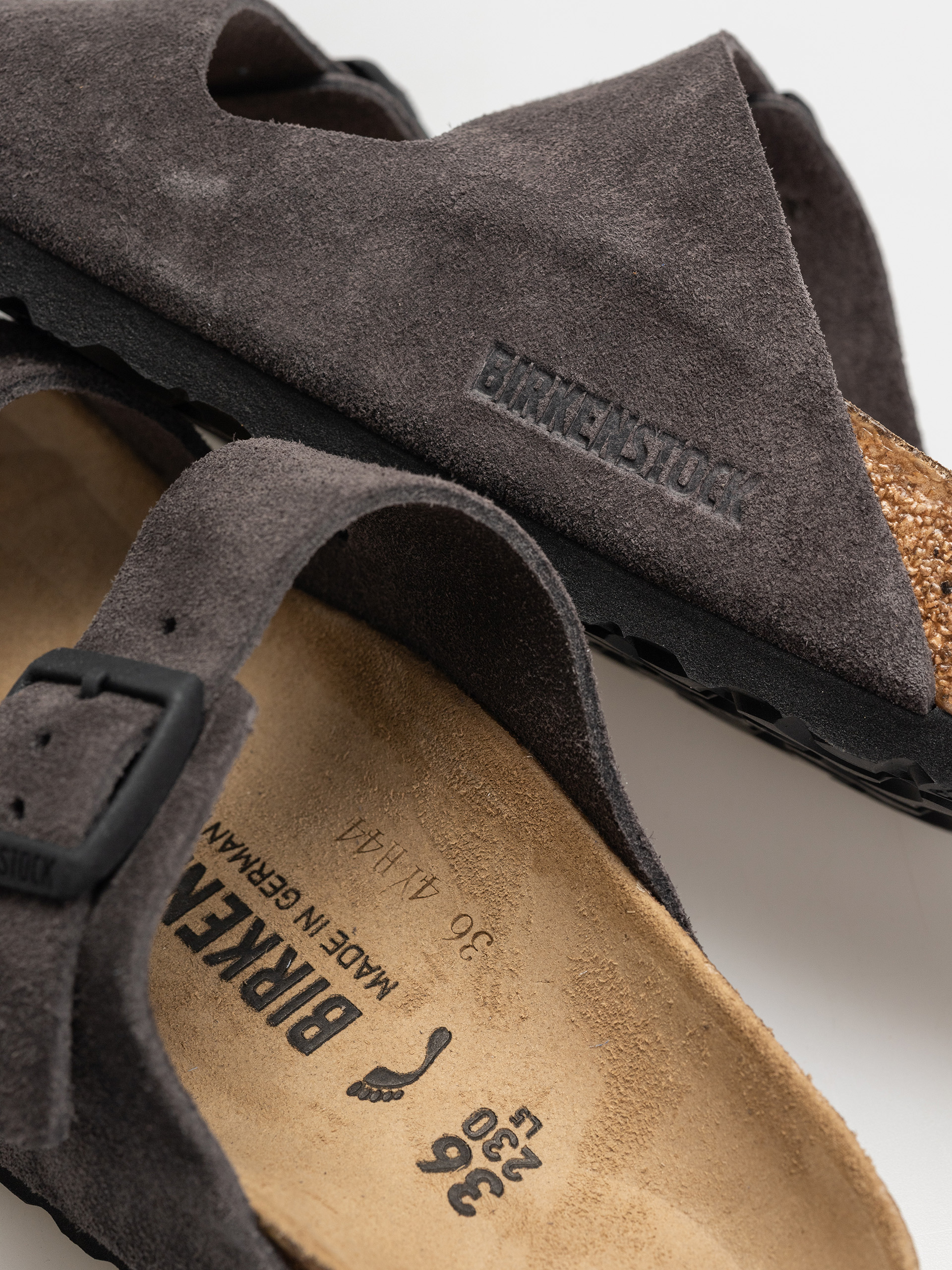Šľapky Birkenstock Arizona Suede Leather Narrow Wmn (velvet grey)