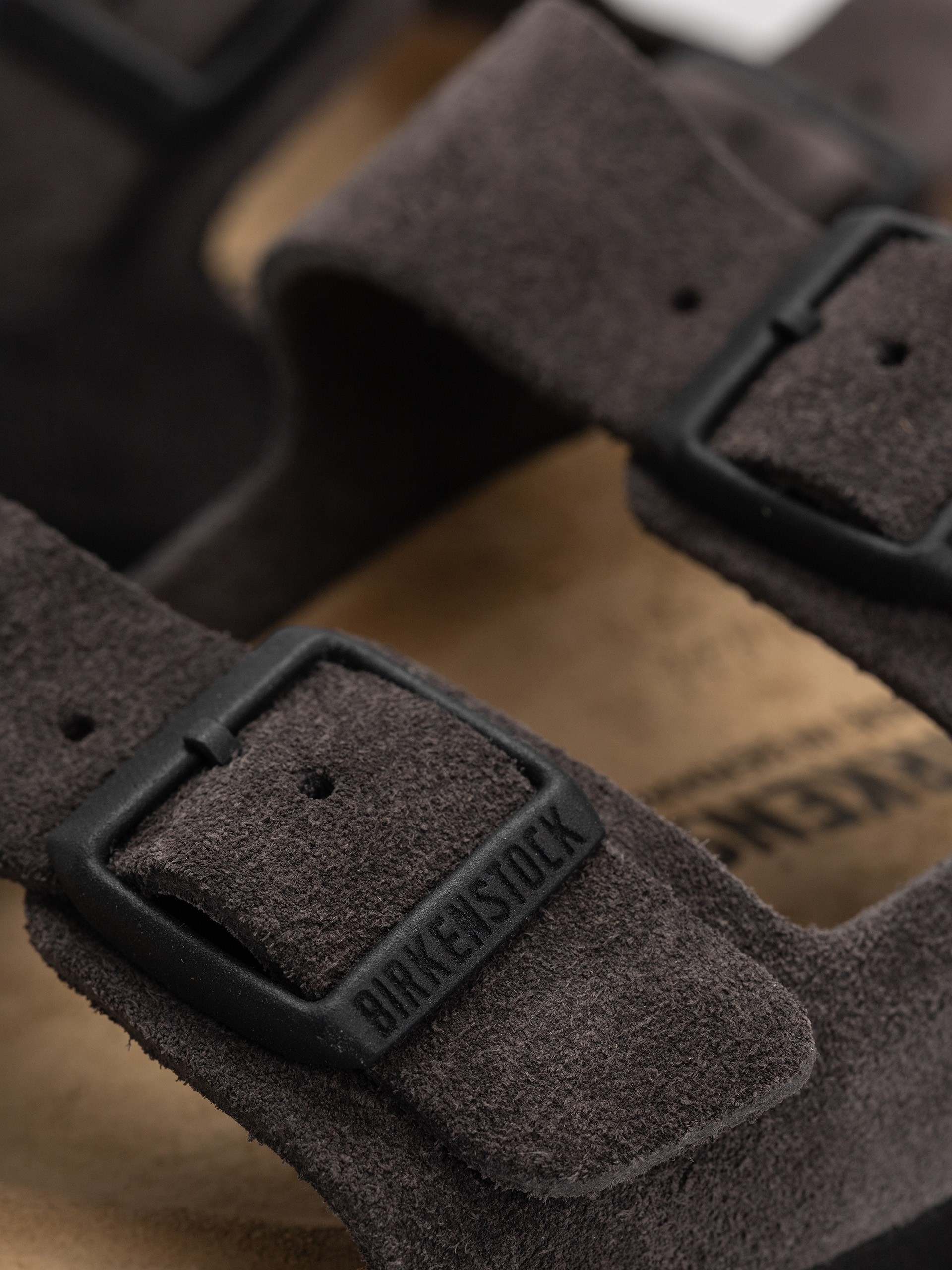 Šľapky Birkenstock Arizona Suede Leather Narrow Wmn (velvet grey)