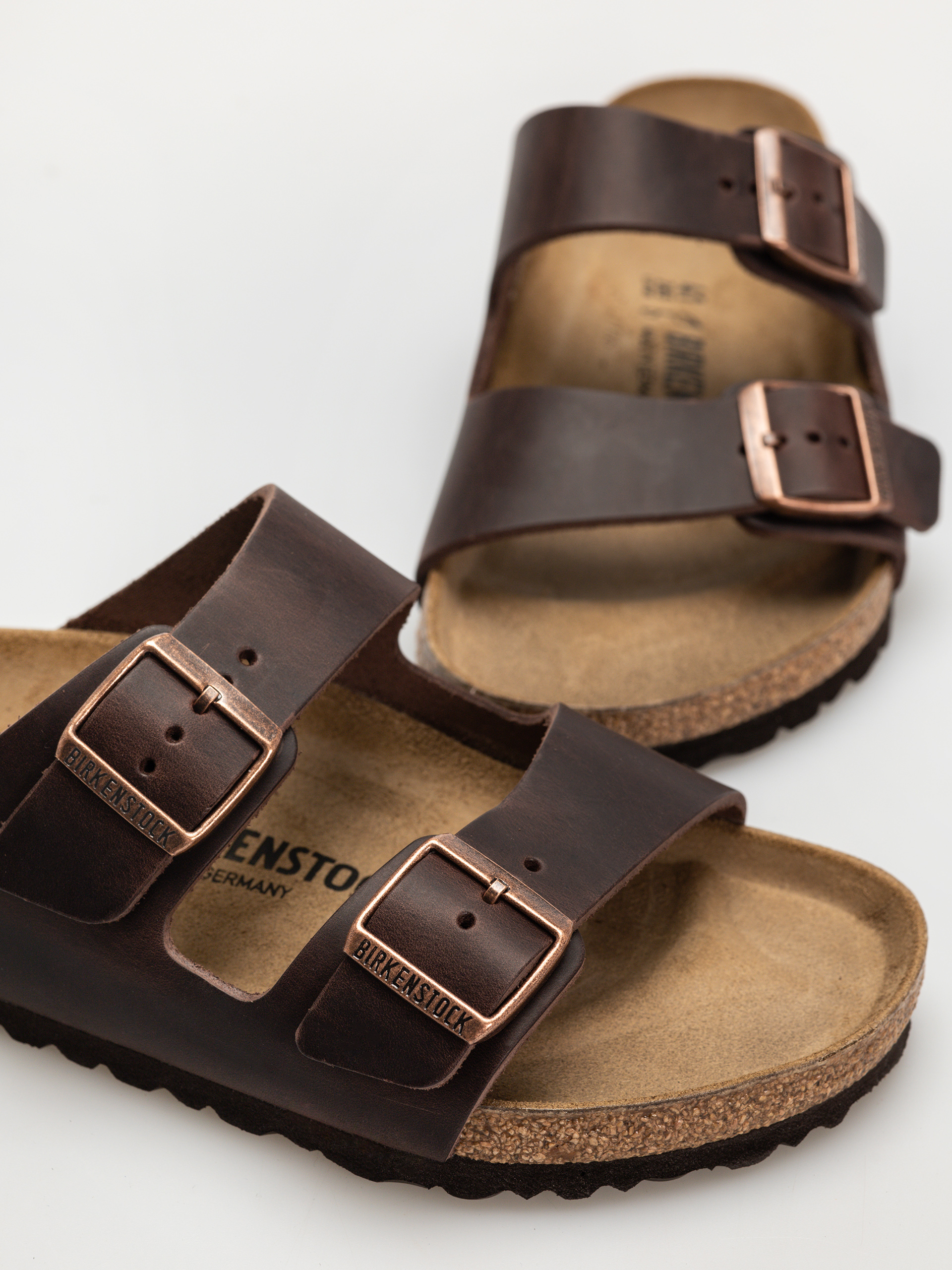 Šľapky Birkenstock Arizona Oiled Leather Regular (habana)