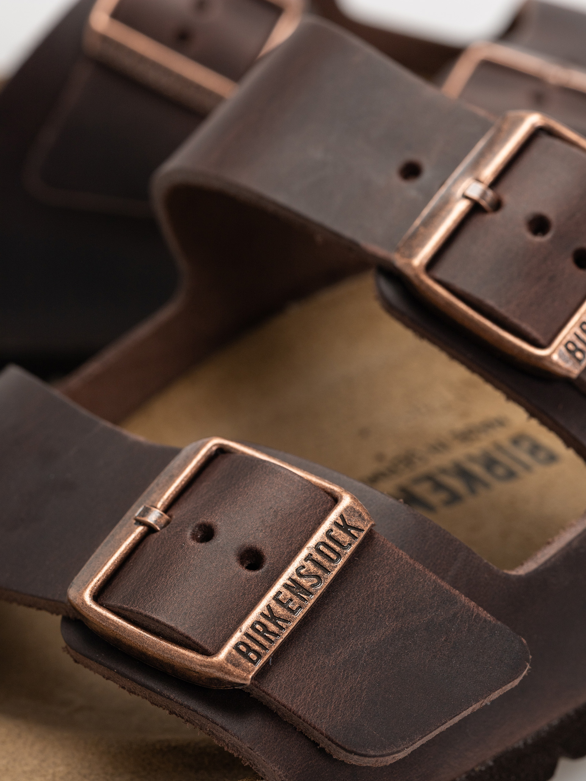 Šľapky Birkenstock Arizona Oiled Leather Regular (habana)