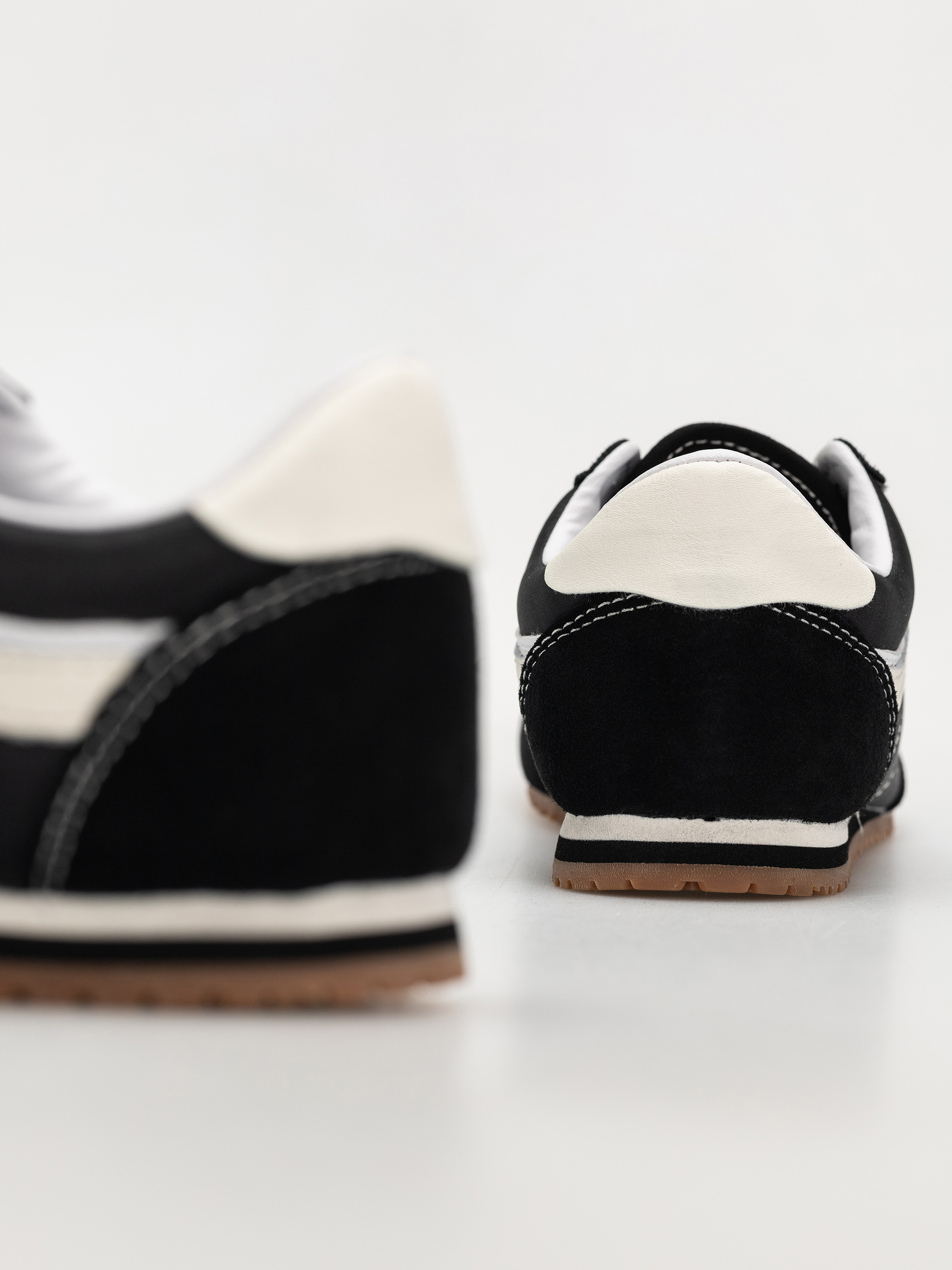 Topánky Vans Super Lowpro (black)