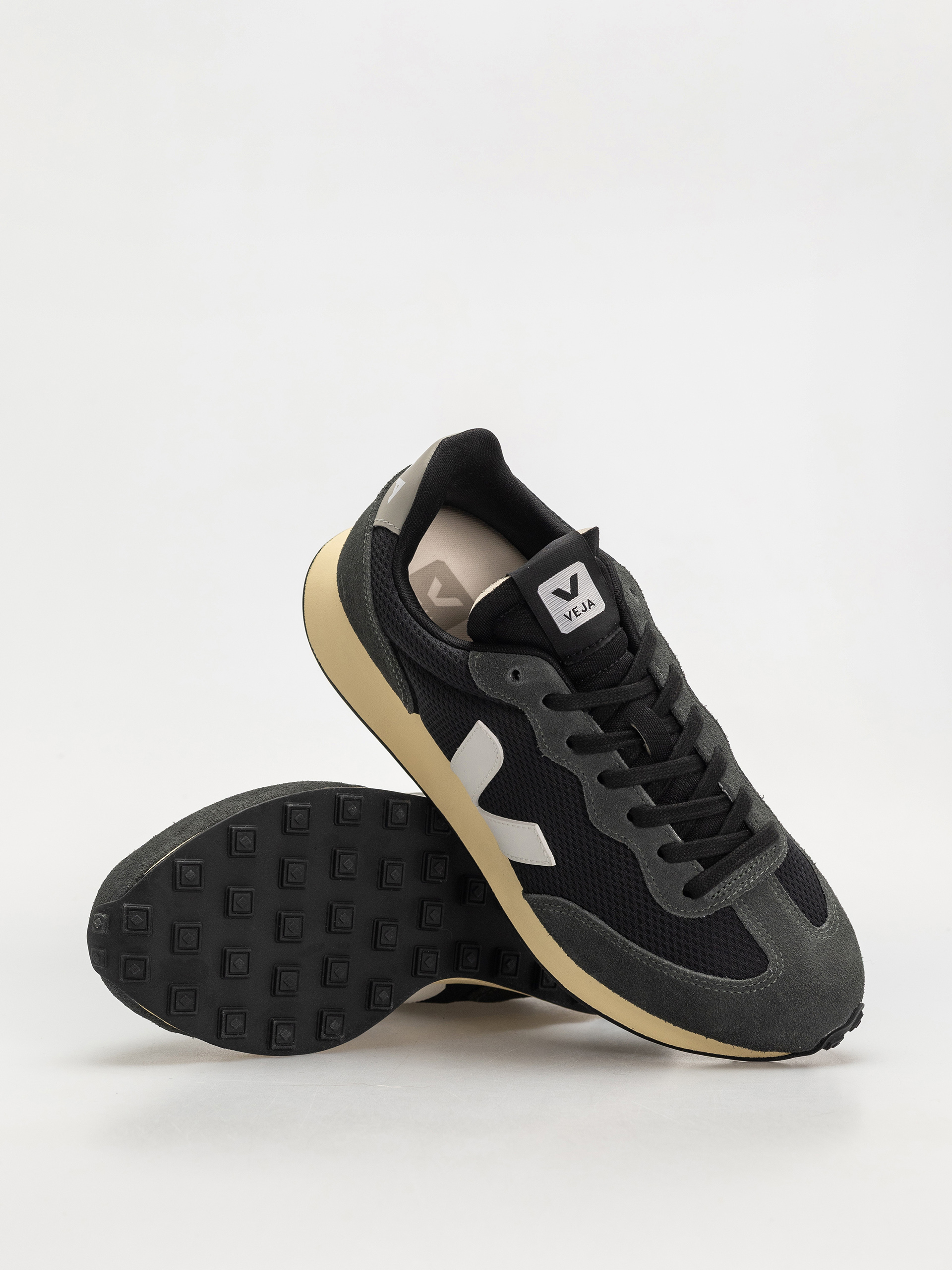 Topánky Veja Rio Branco Ii (black white)