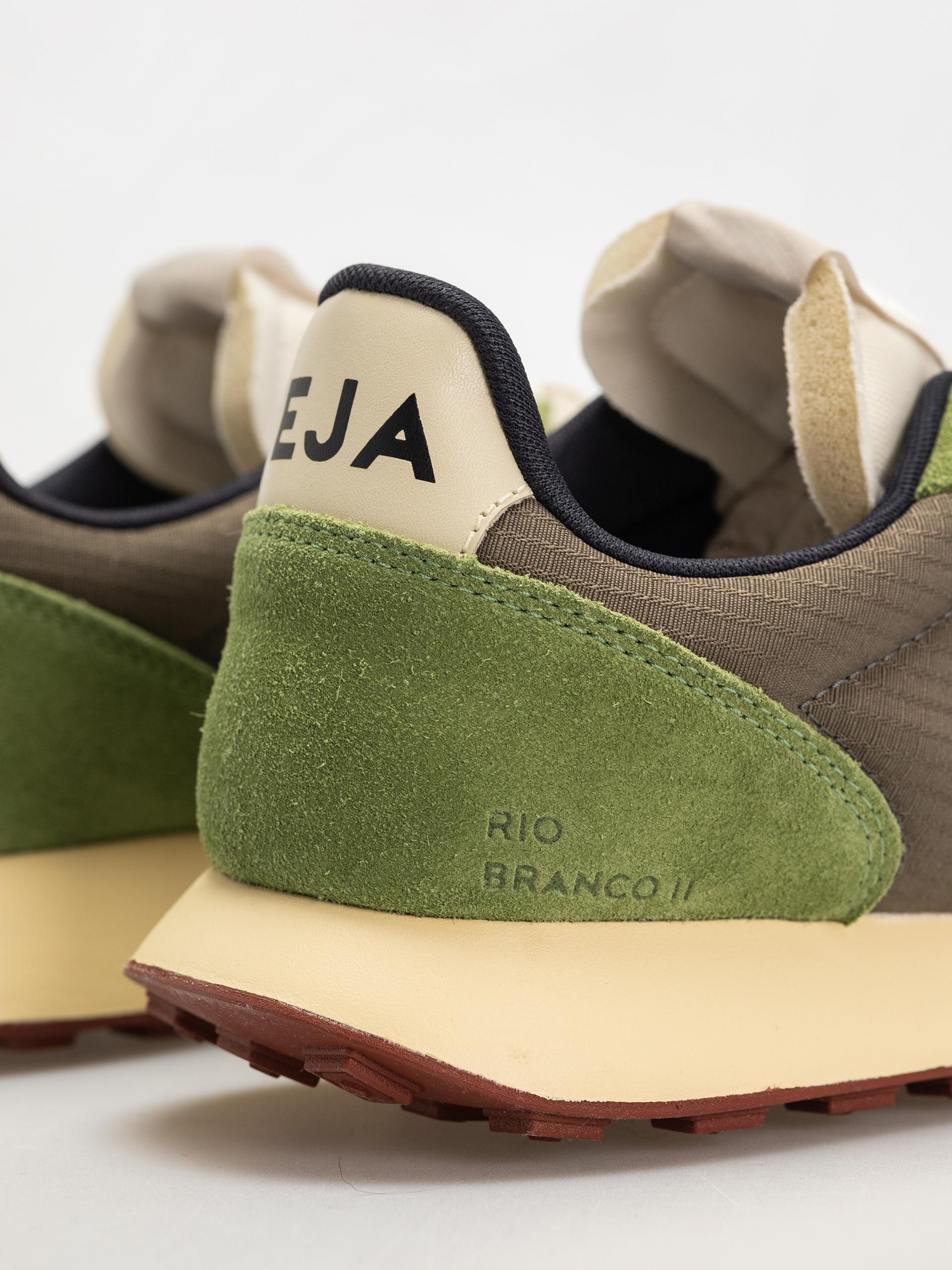 Topánky Veja Rio Branco Ii (kaki pierre)