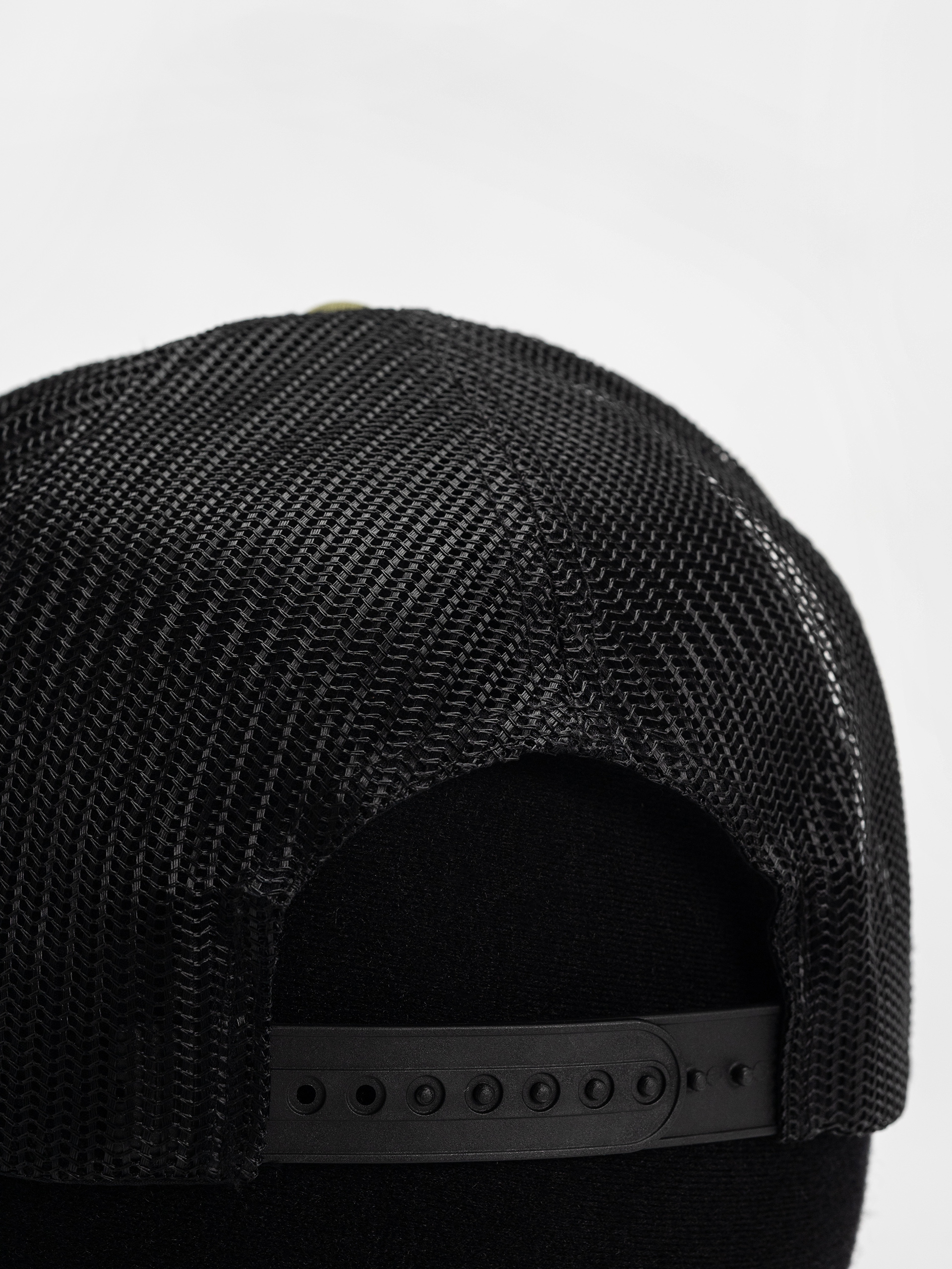 Šiltovka Circa C1rcle Trucker (military/red)