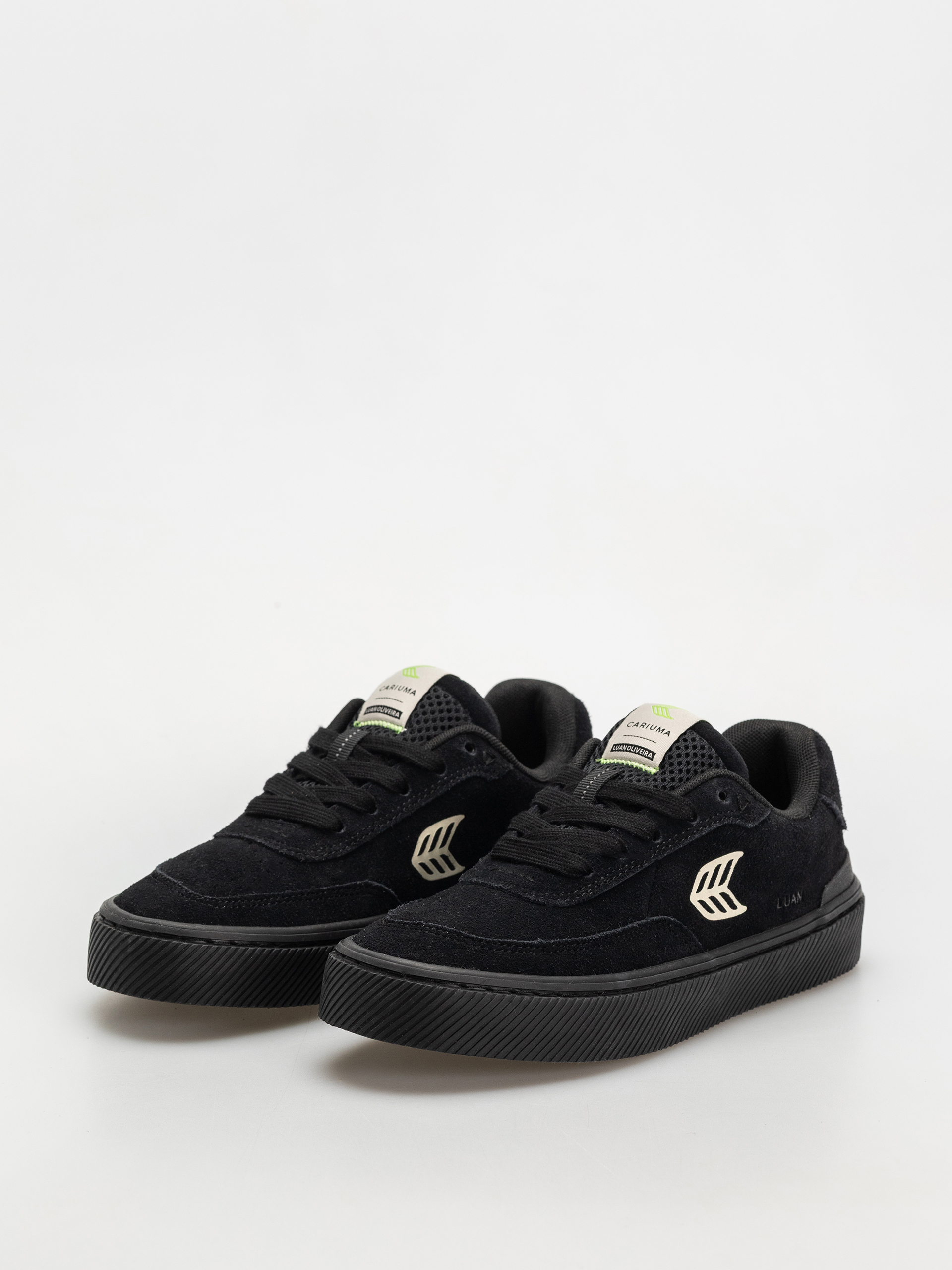Topánky Cariuma Luan Pro Wmn (all black suede ivory logo)