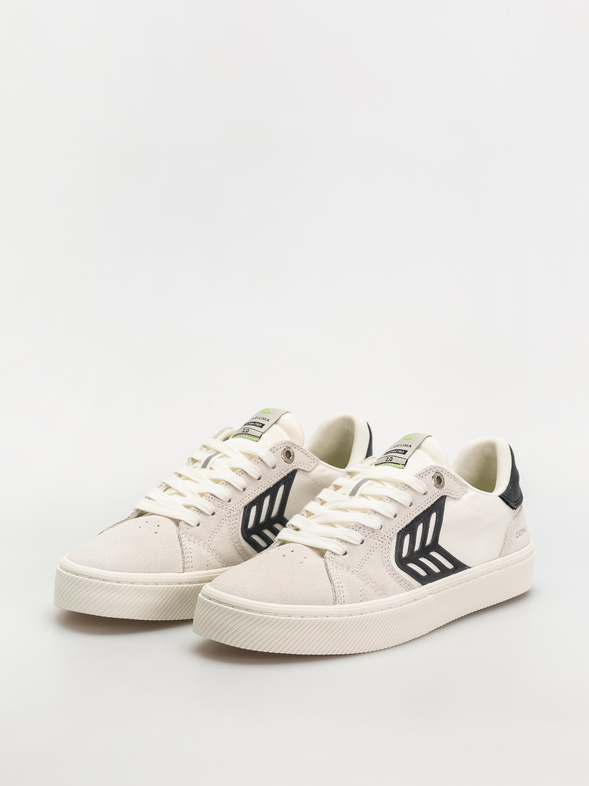 Topánky Cariuma Catiba Pro 2.0 (smoke white suede off white cordura black logo)