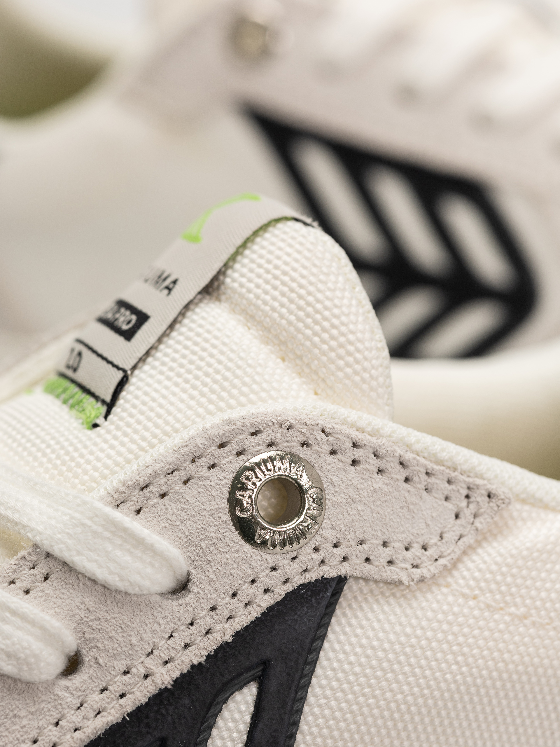 Topánky Cariuma Catiba Pro 2.0 (smoke white suede off white cordura black logo)