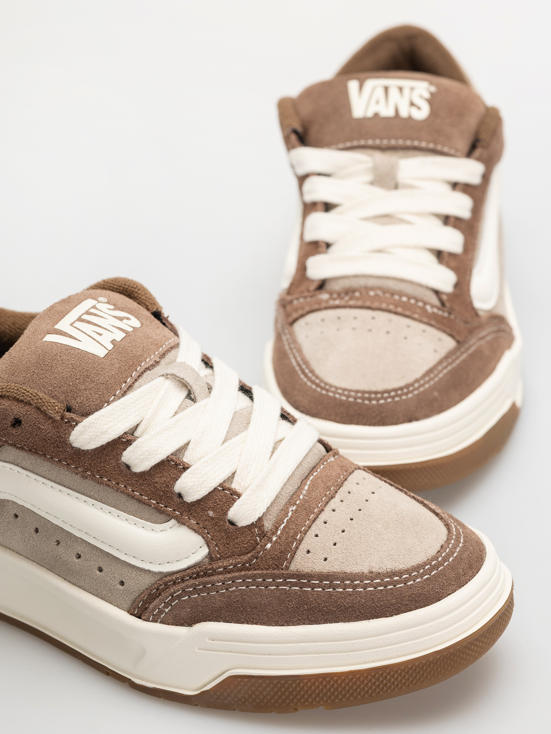 Topánky Vans Hylane (taupe)
