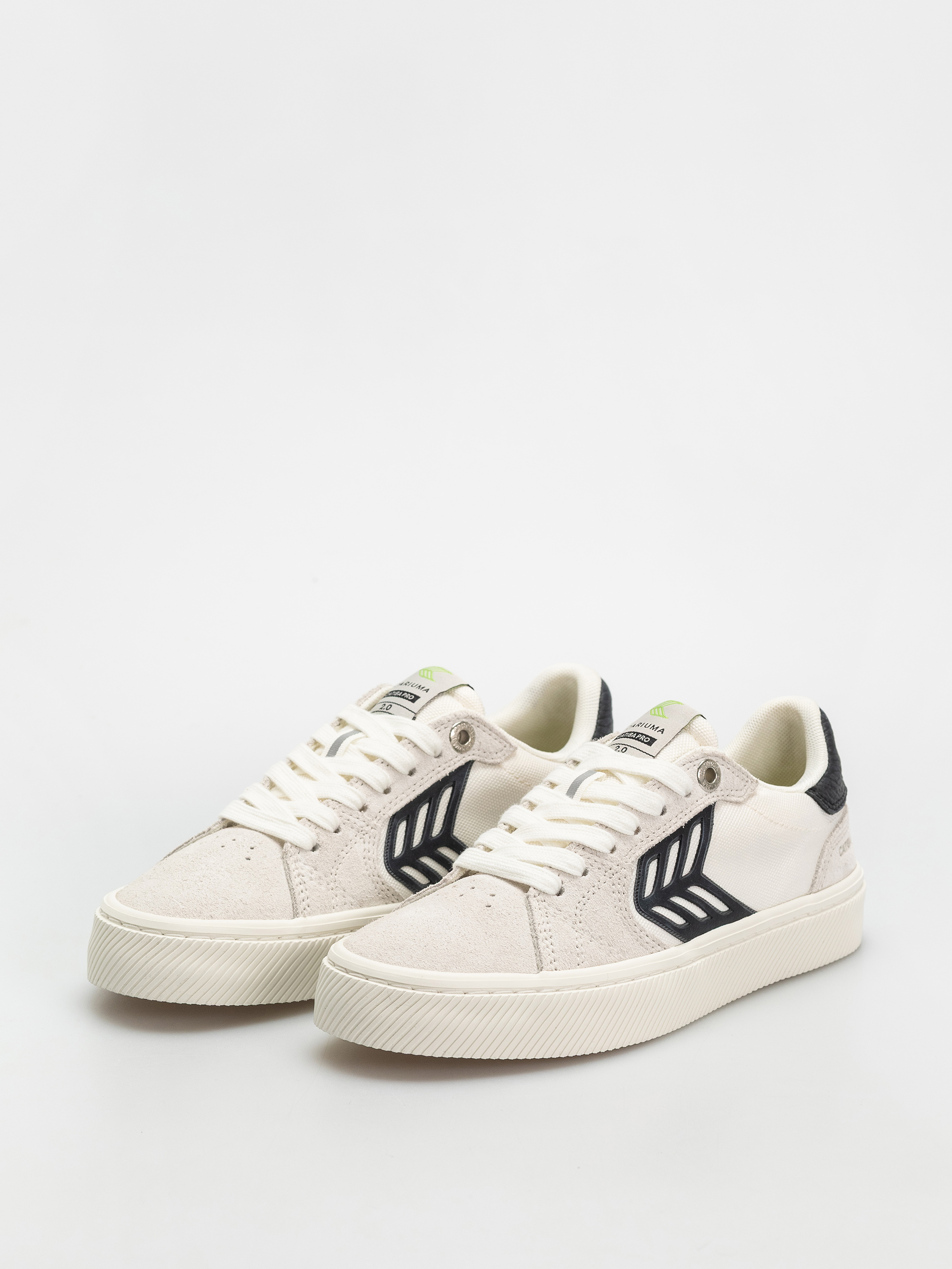 Topánky Cariuma Catiba Pro 2.0 Wmn (smoke white suede off white cordura black logo)