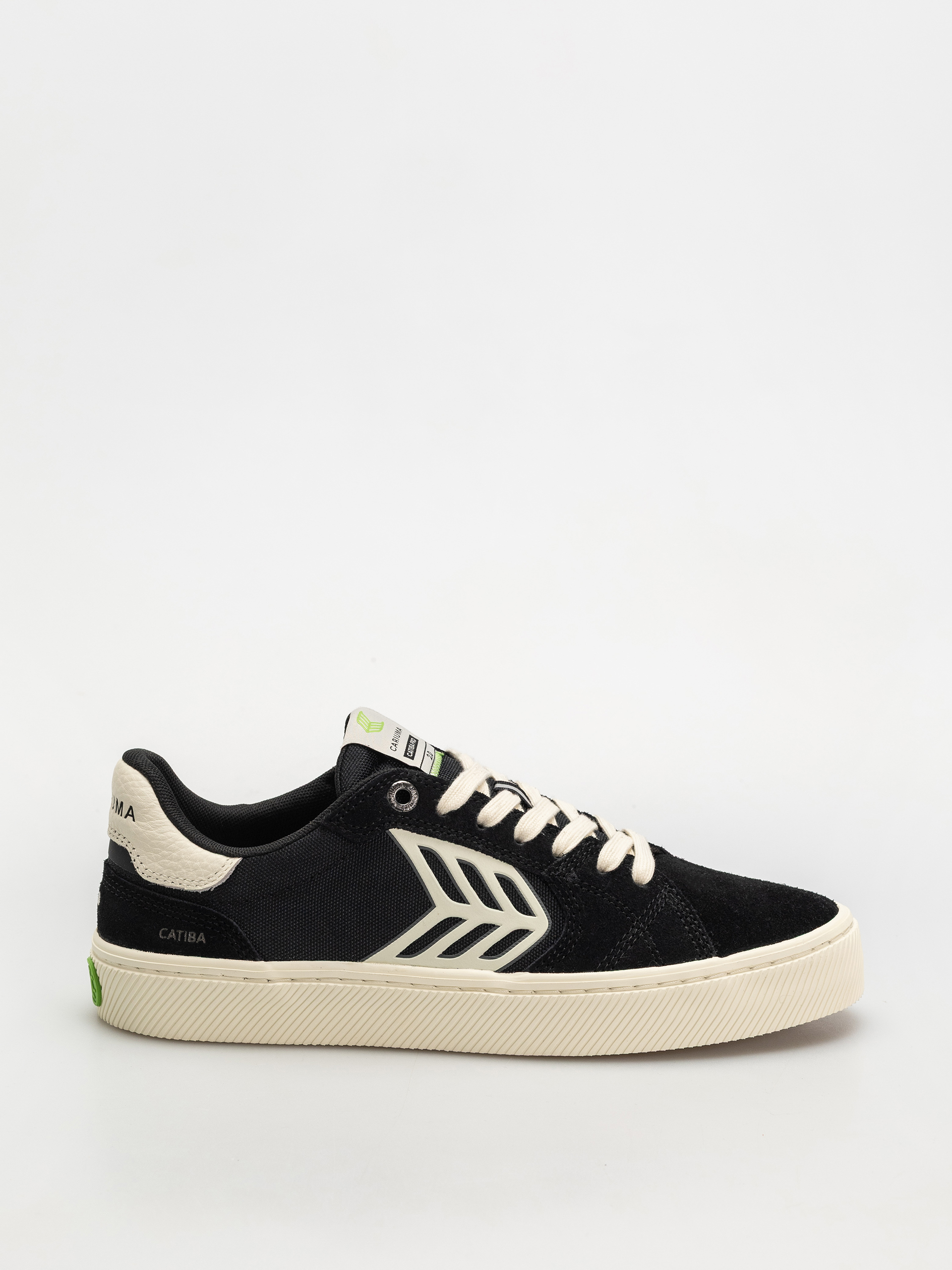 Topu00e1nky Cariuma Catiba Pro 2.0 (black suede and cordura ivory logo)