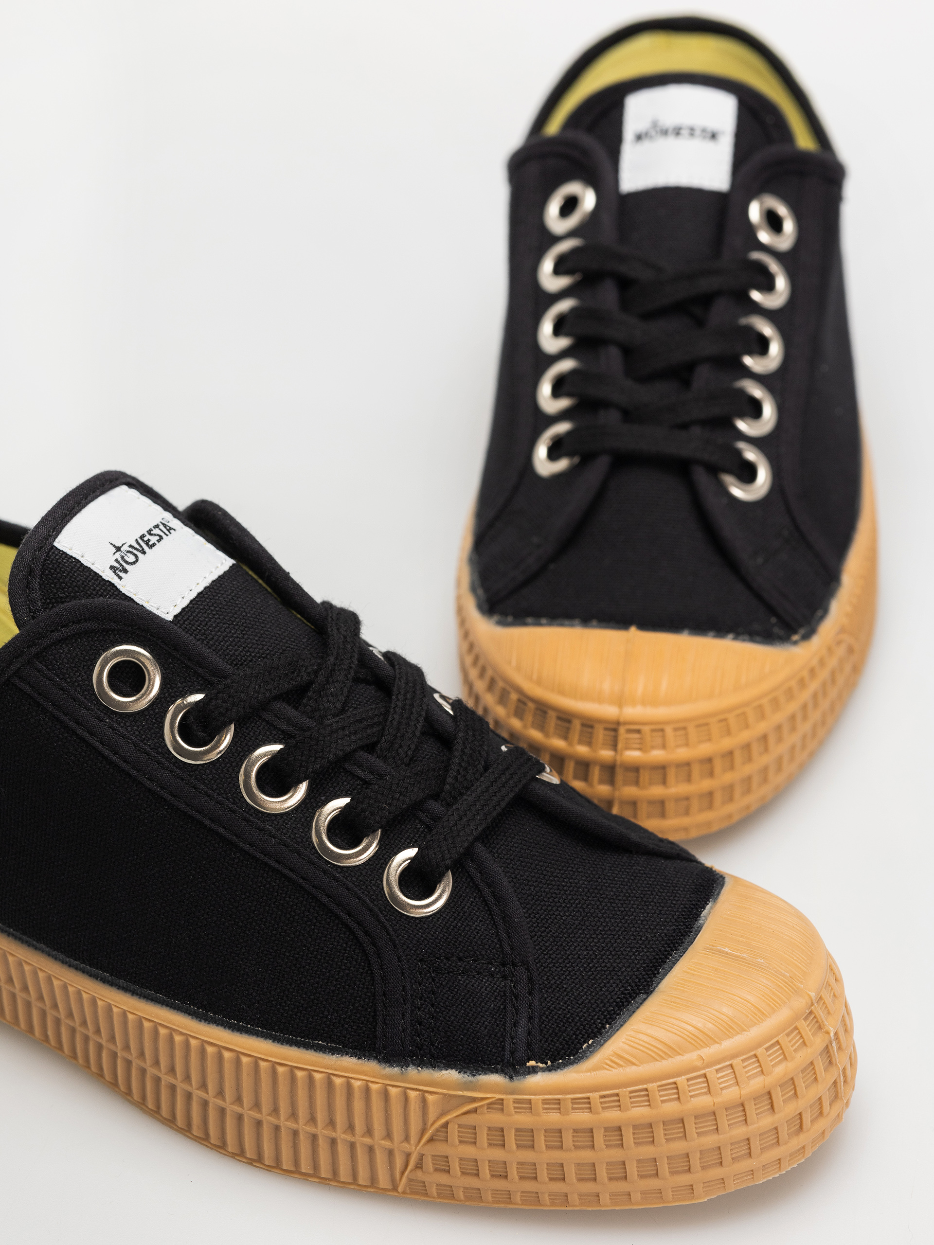 Tenisky Novesta Star Master (60 black/003 transparent)