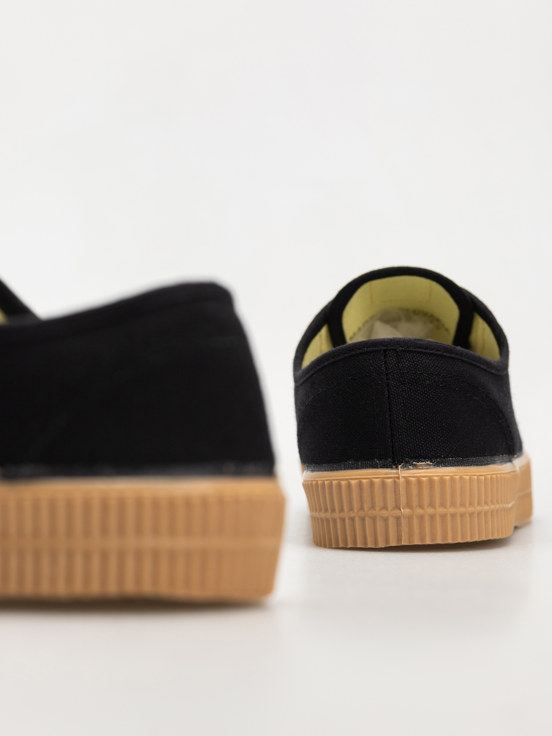 Tenisky Novesta Star Master (60 black/003 transparent)