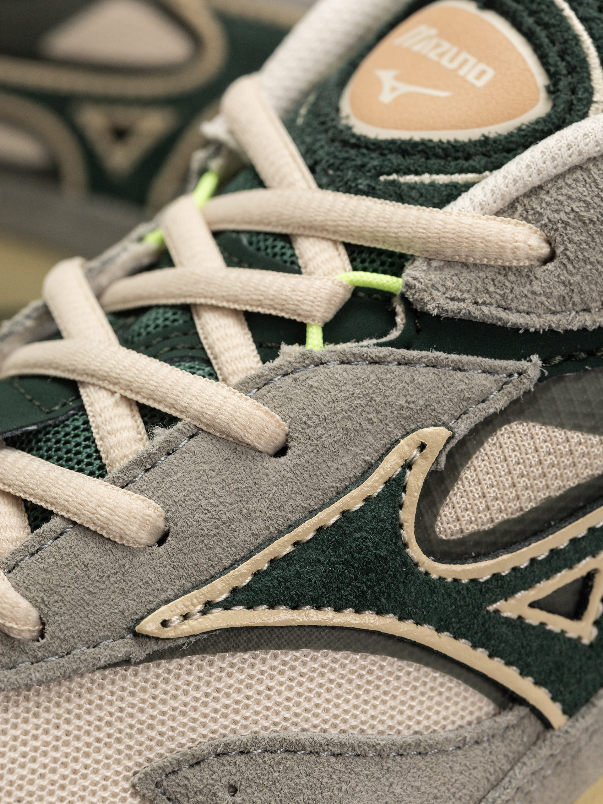 Topánky Mizuno Wave Rider Beta (shadow/pine grove/summer sand)