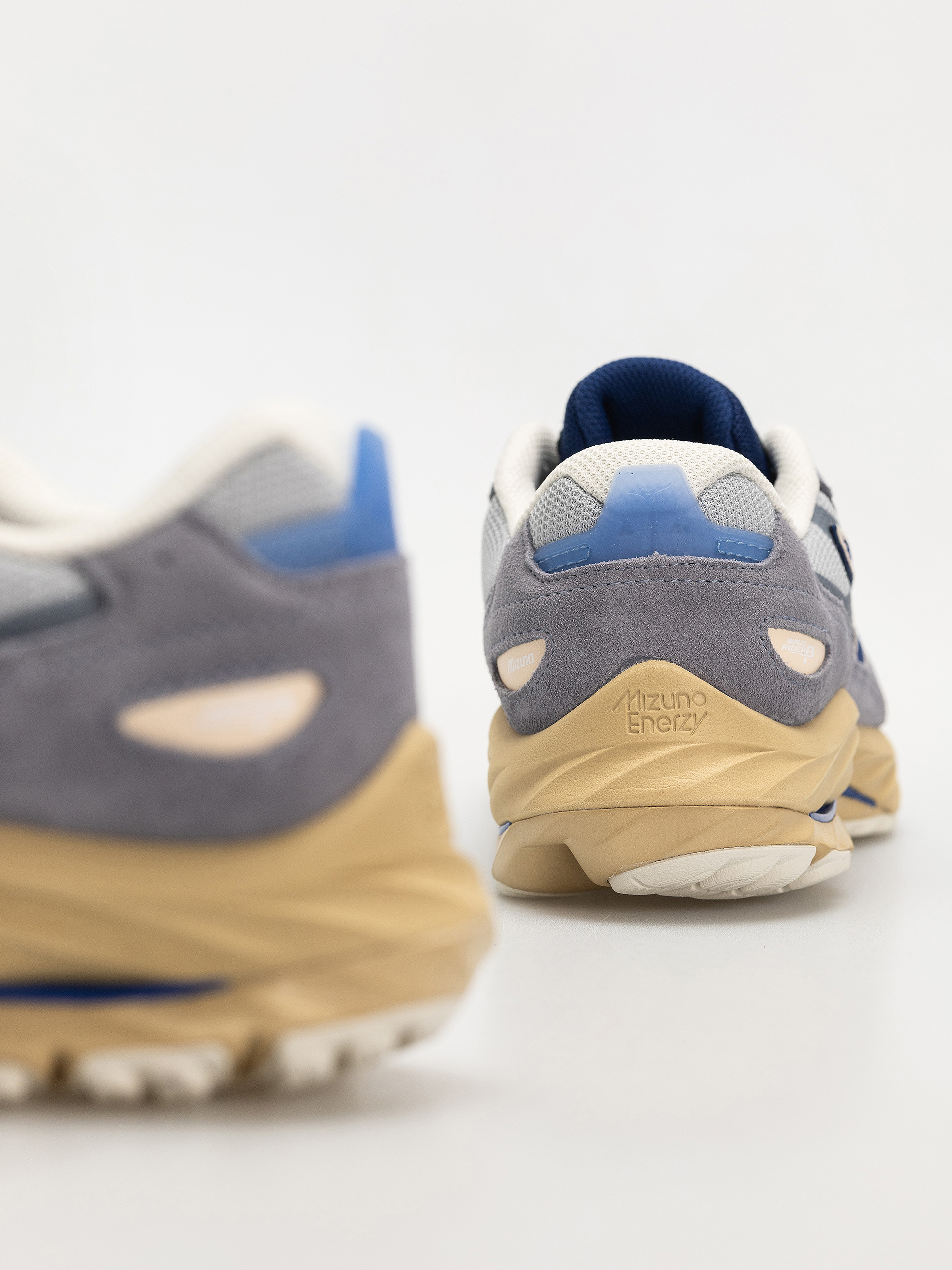 Topánky Mizuno Wave Rider Beta (tradewinds/india ink/harbor mist)