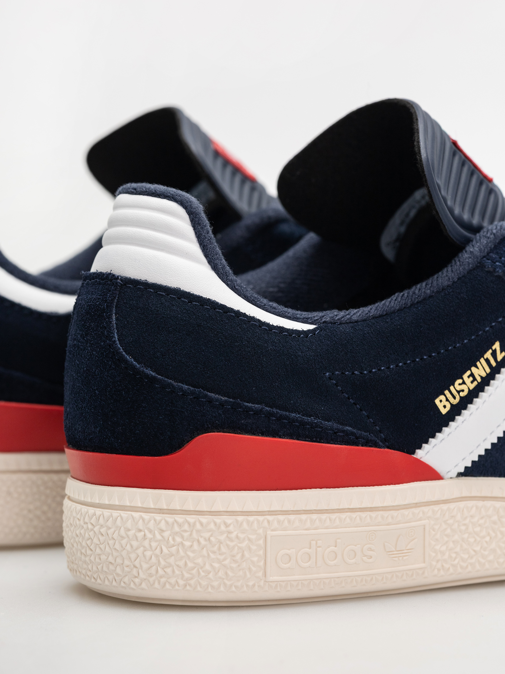 Topánky adidas Busenitz (conavy/ftwwht/betsca)