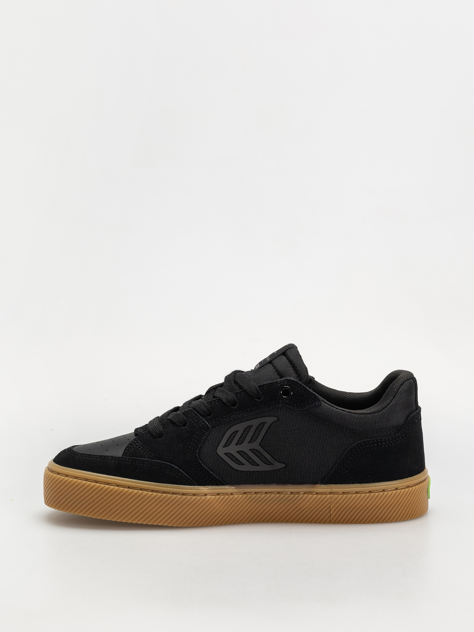 Topánky Cariuma Vallely Pro (gum black suede and cordura ash grey logo)