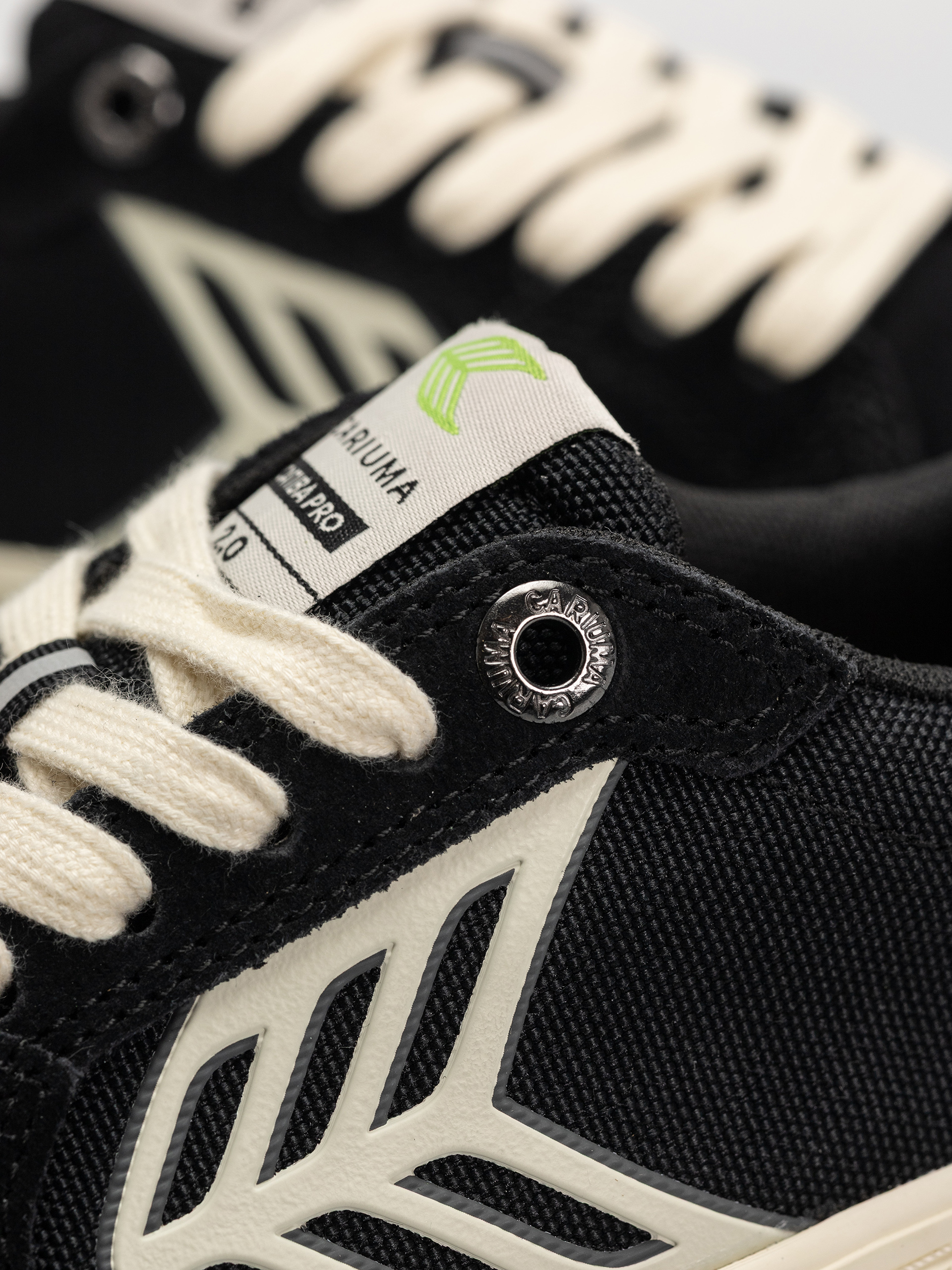 Topánky Cariuma Catiba Pro 2.0 Wmn (black suede and cordura ivory logo)