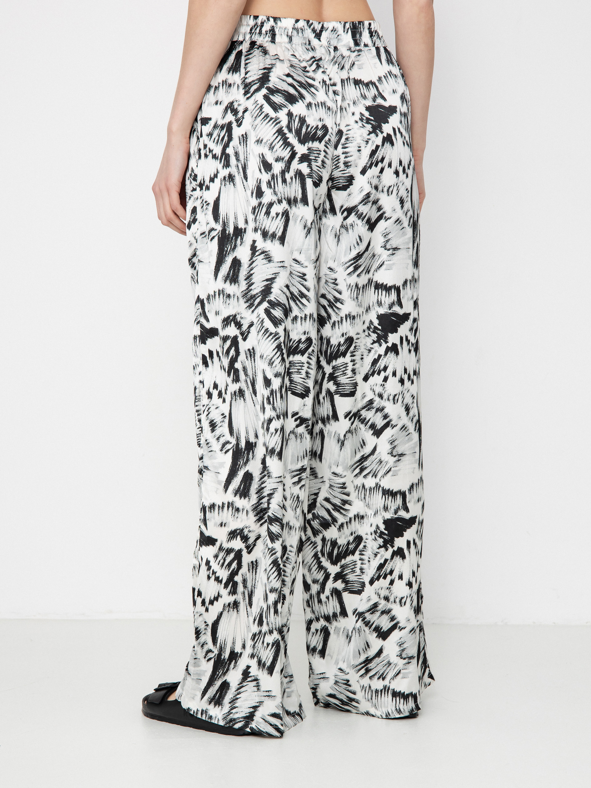 Nohavice Volcom Fa Alix Ew Wmn (black white)