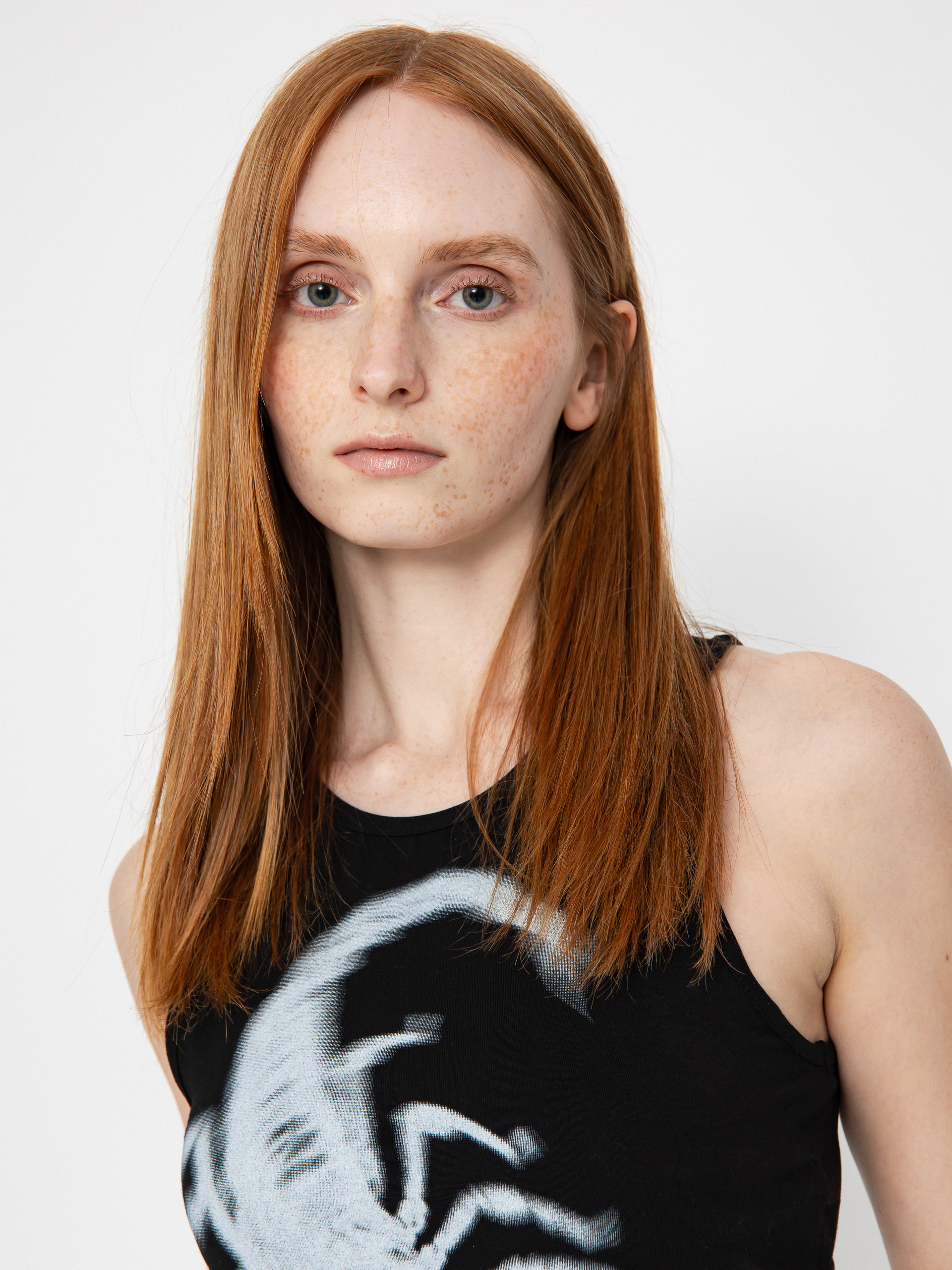 Tričko Vans Venom Fitted Crop Wmn (black)