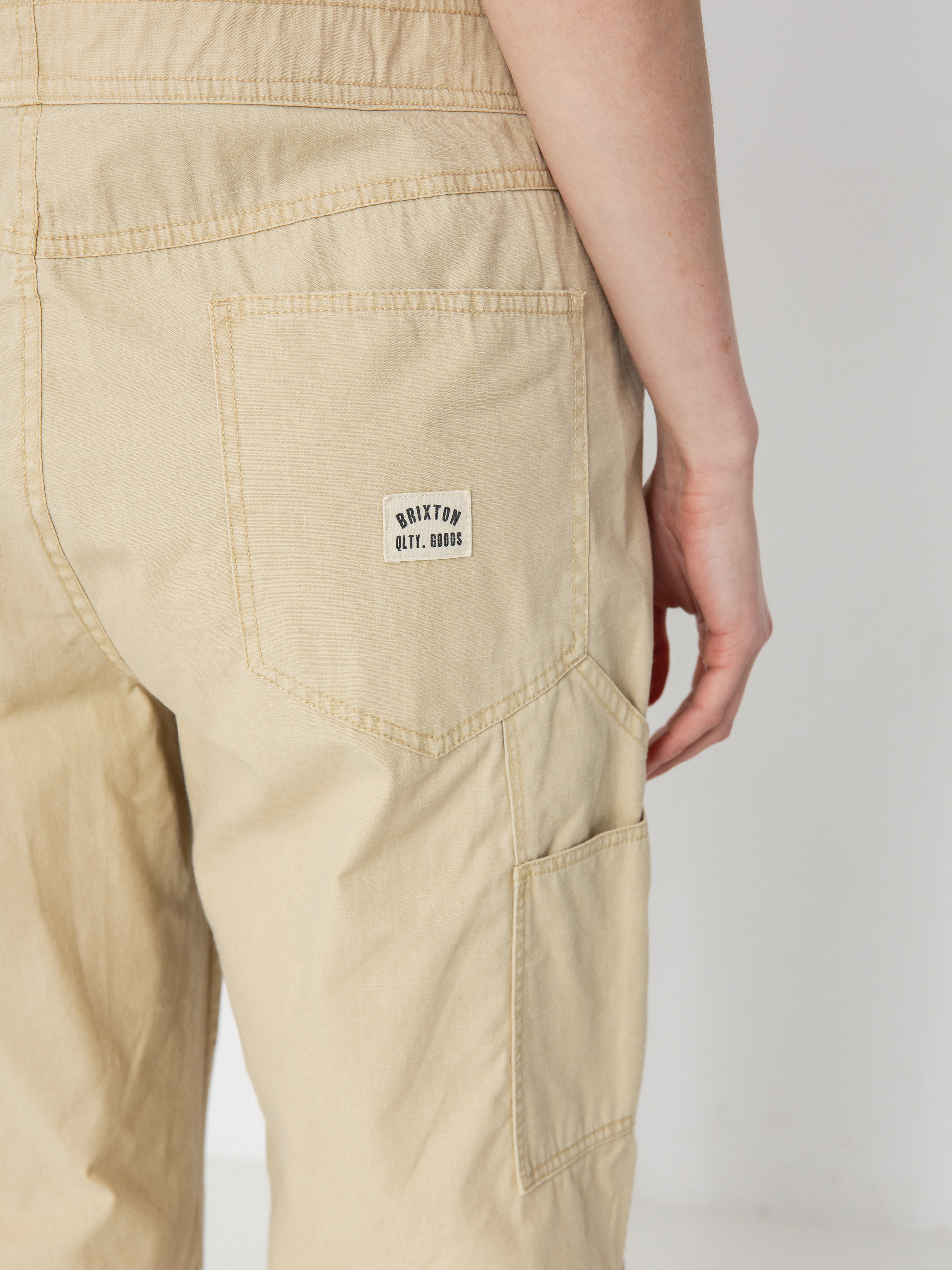 Nohavice Brixton Utility Overall Wmn (pale khaki)