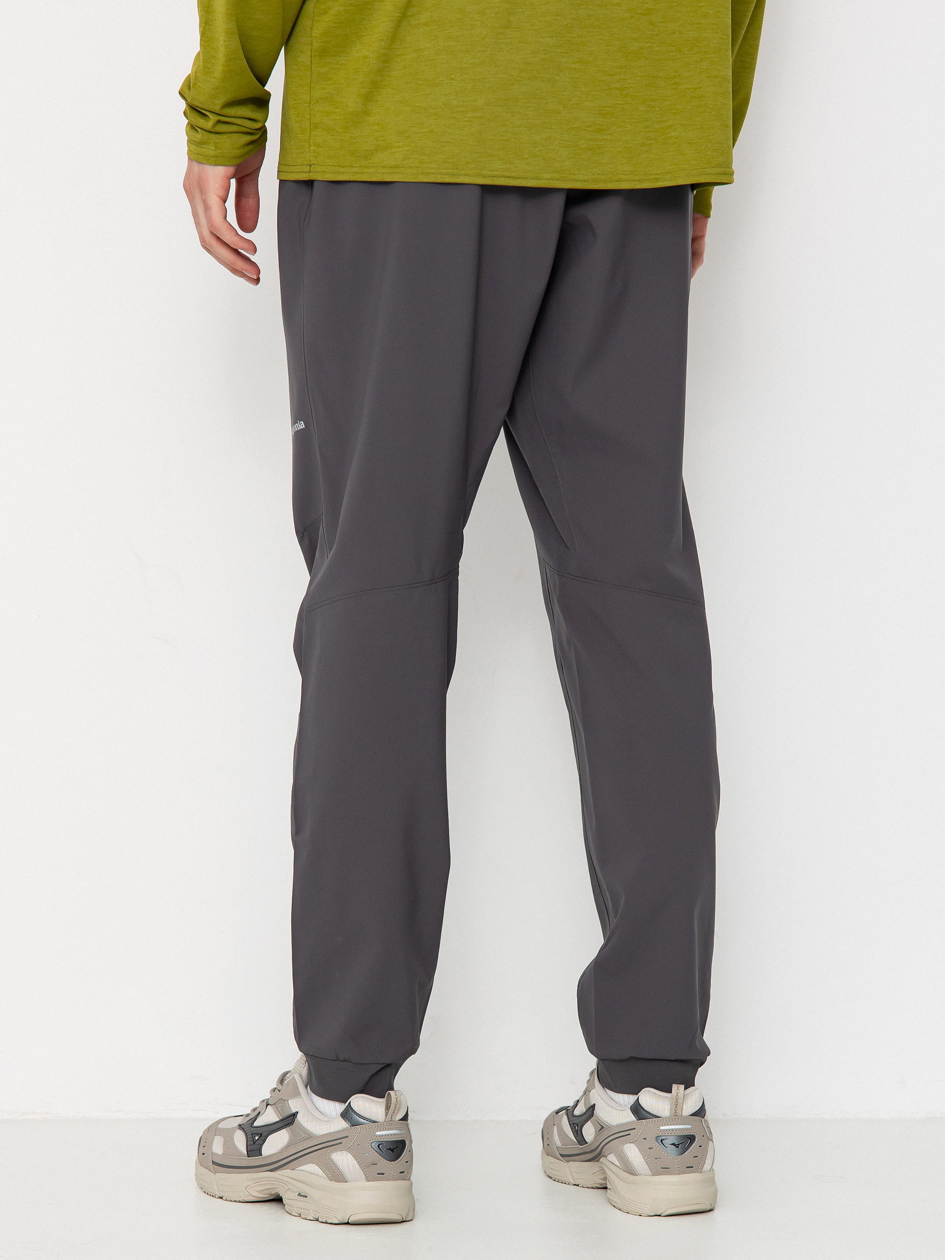 Nohavice Patagonia Terrebonne Joggers (forge grey)