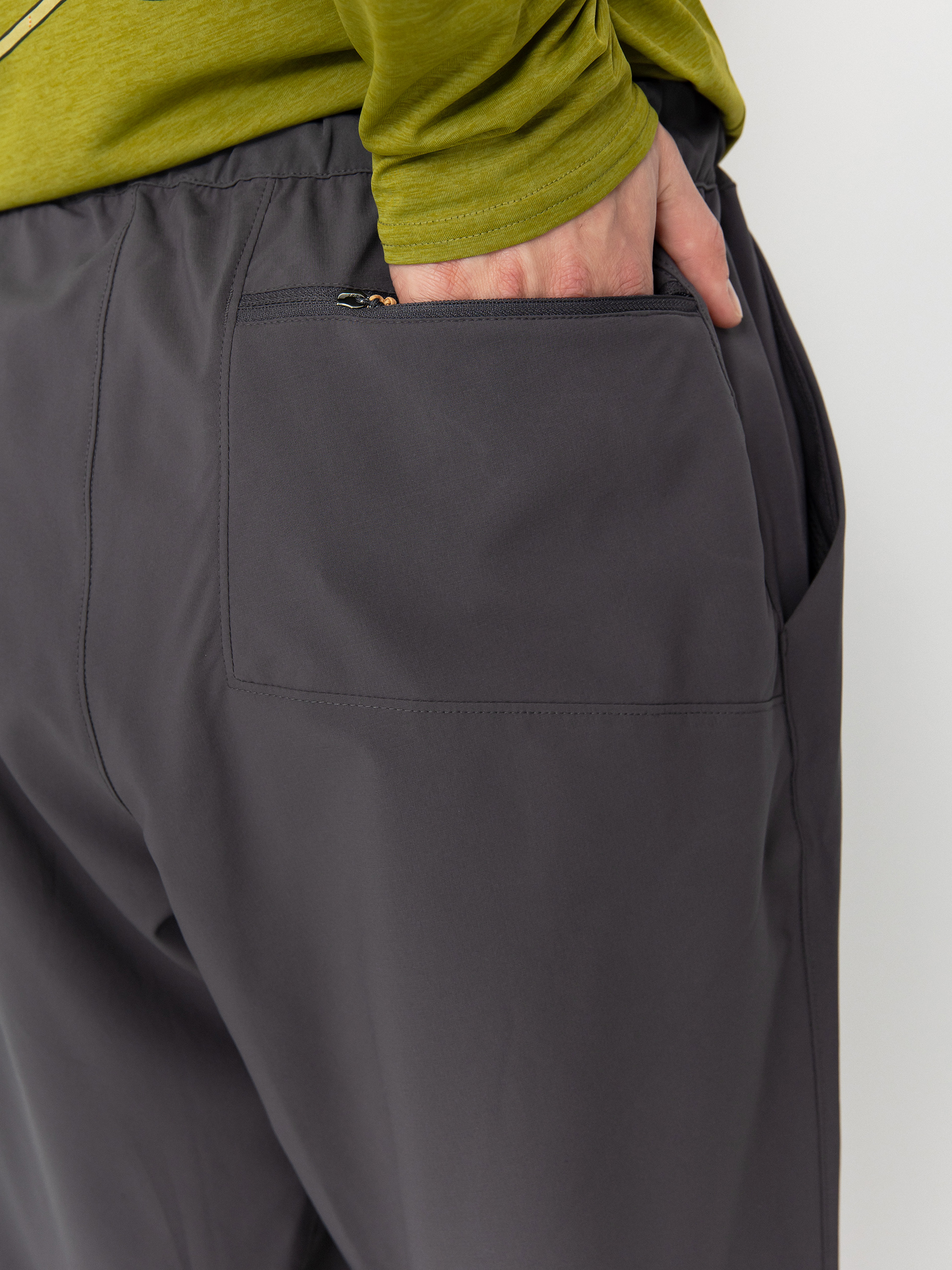 Nohavice Patagonia Terrebonne Joggers (forge grey)