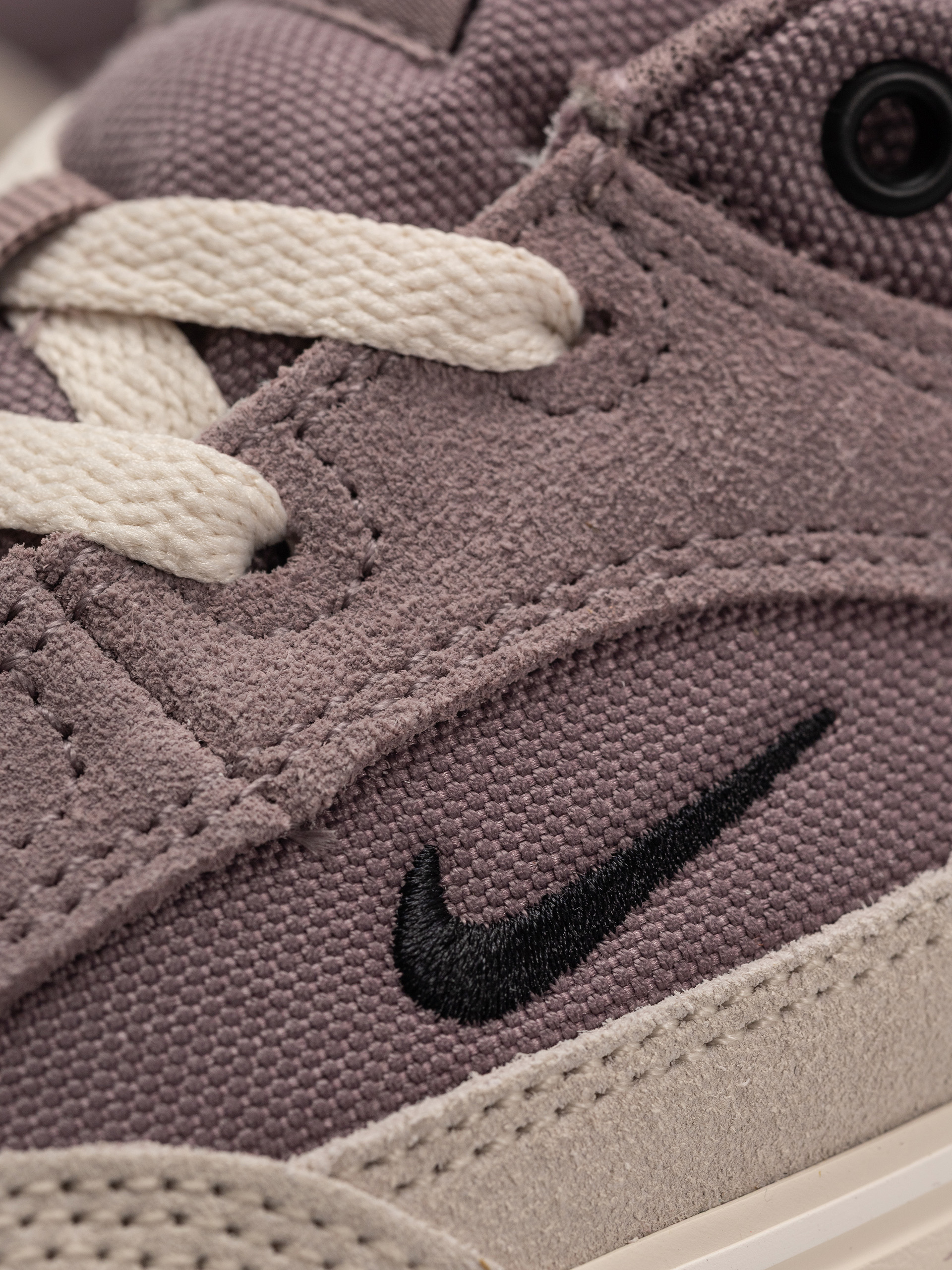 Topánky Nike SB Malor TE (taupe grey/black lt orewood brn cinnamon)