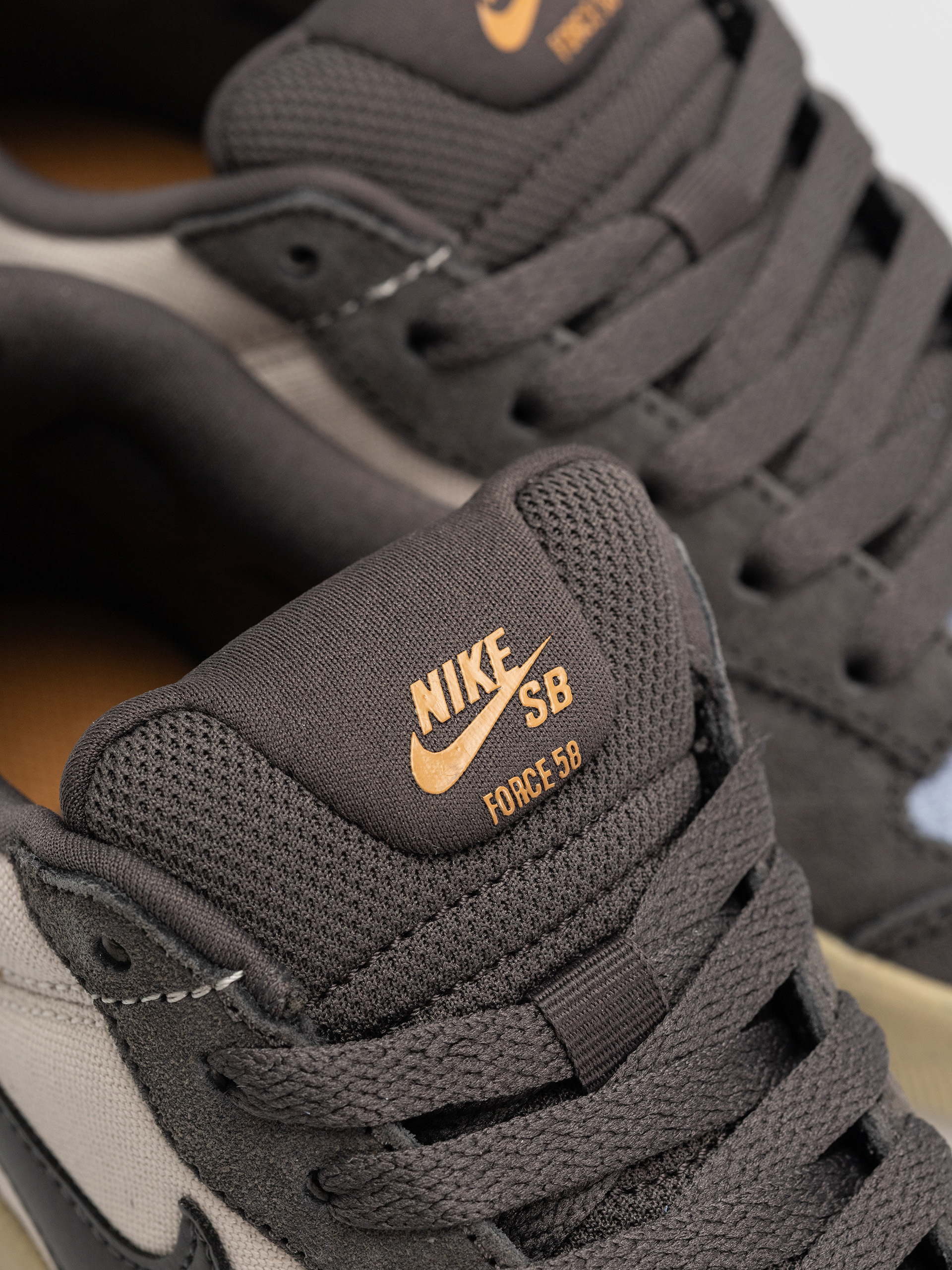 Topánky Nike SB Force 58 (lt orewood brn/medium ash psychic blue)