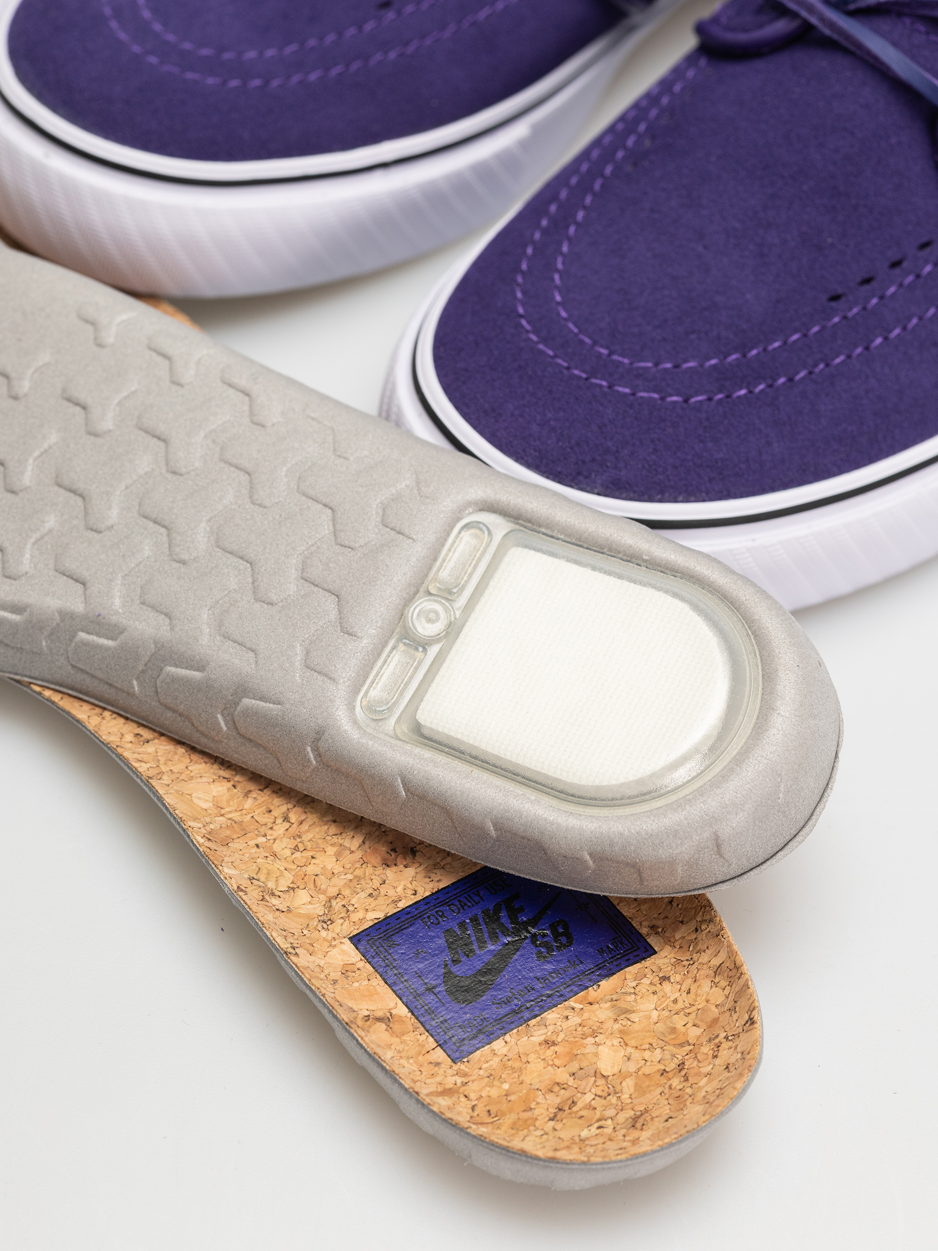 Topánky Nike SB Zoom Janoski Og+ (court purple/black court purple white)