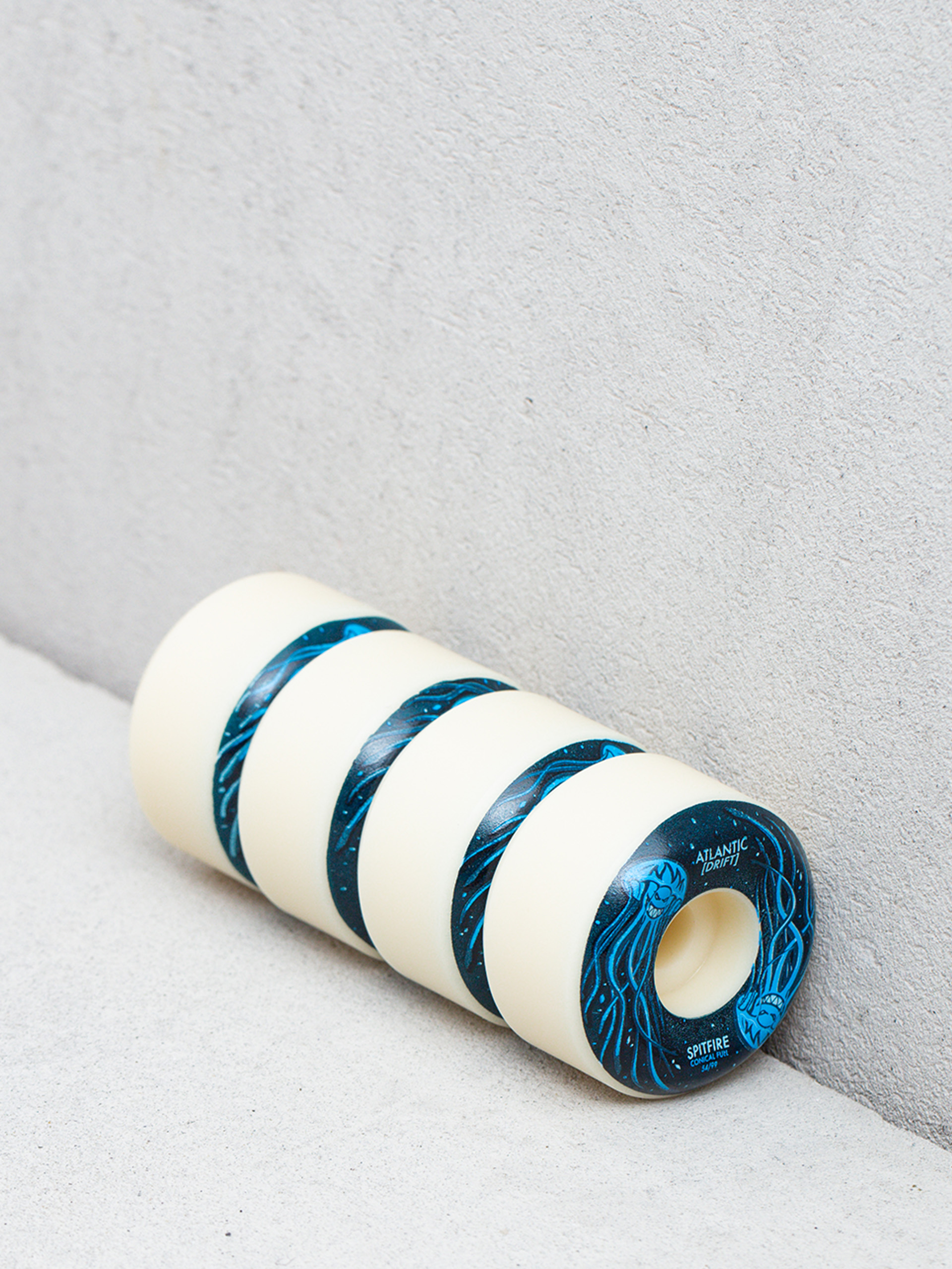 Kolieska Spitfire F4 99D Atlantic Drift Conical Full (natural/navy)