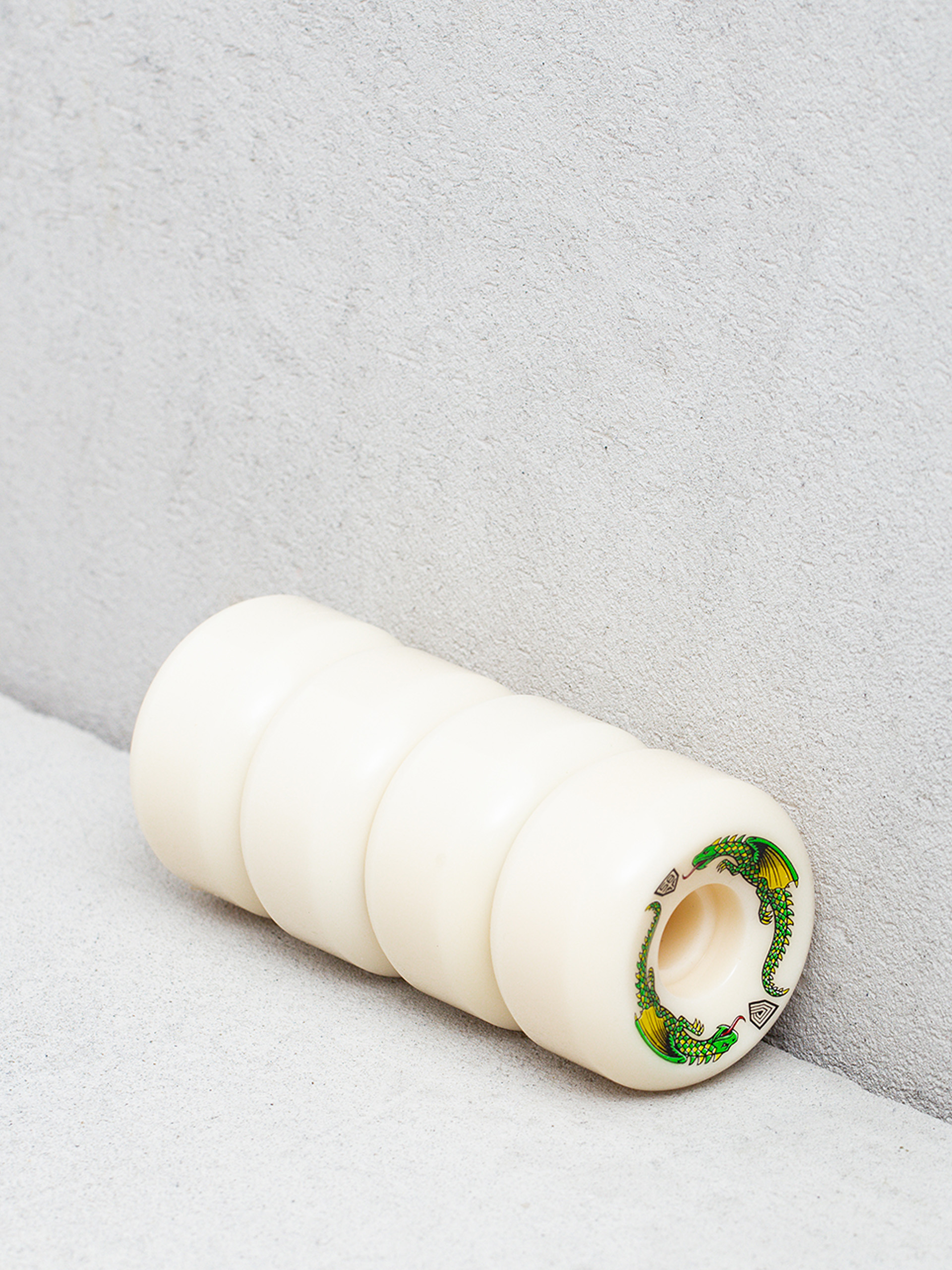 Kolieska Powell Peralta WL PP Dragon Formula Side Cut RB2 93A (off white)