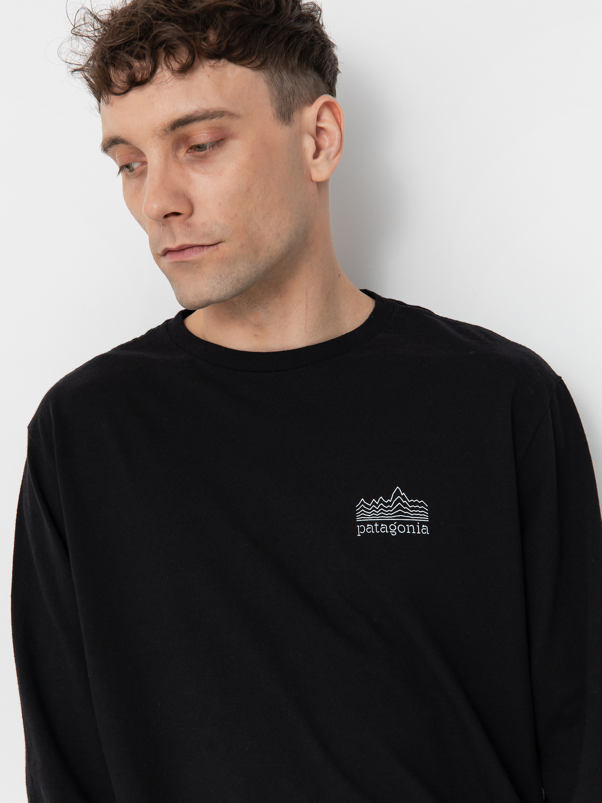 Triko Patagonia Strataspire Responsibili (black)